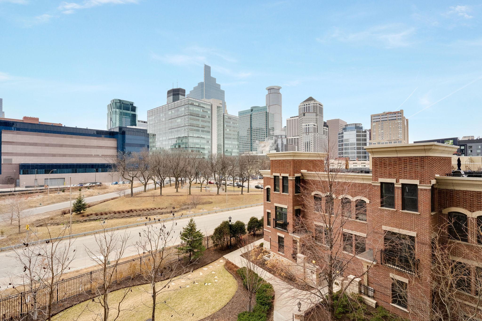 500 E Grant Street Unit: 304