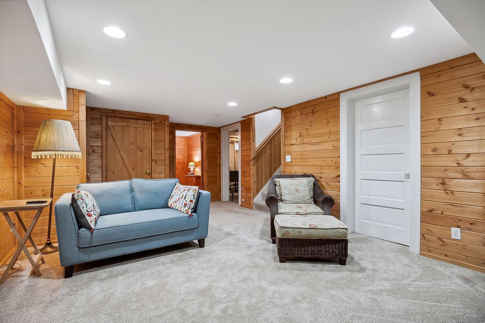 433 Tarrymore Avenue