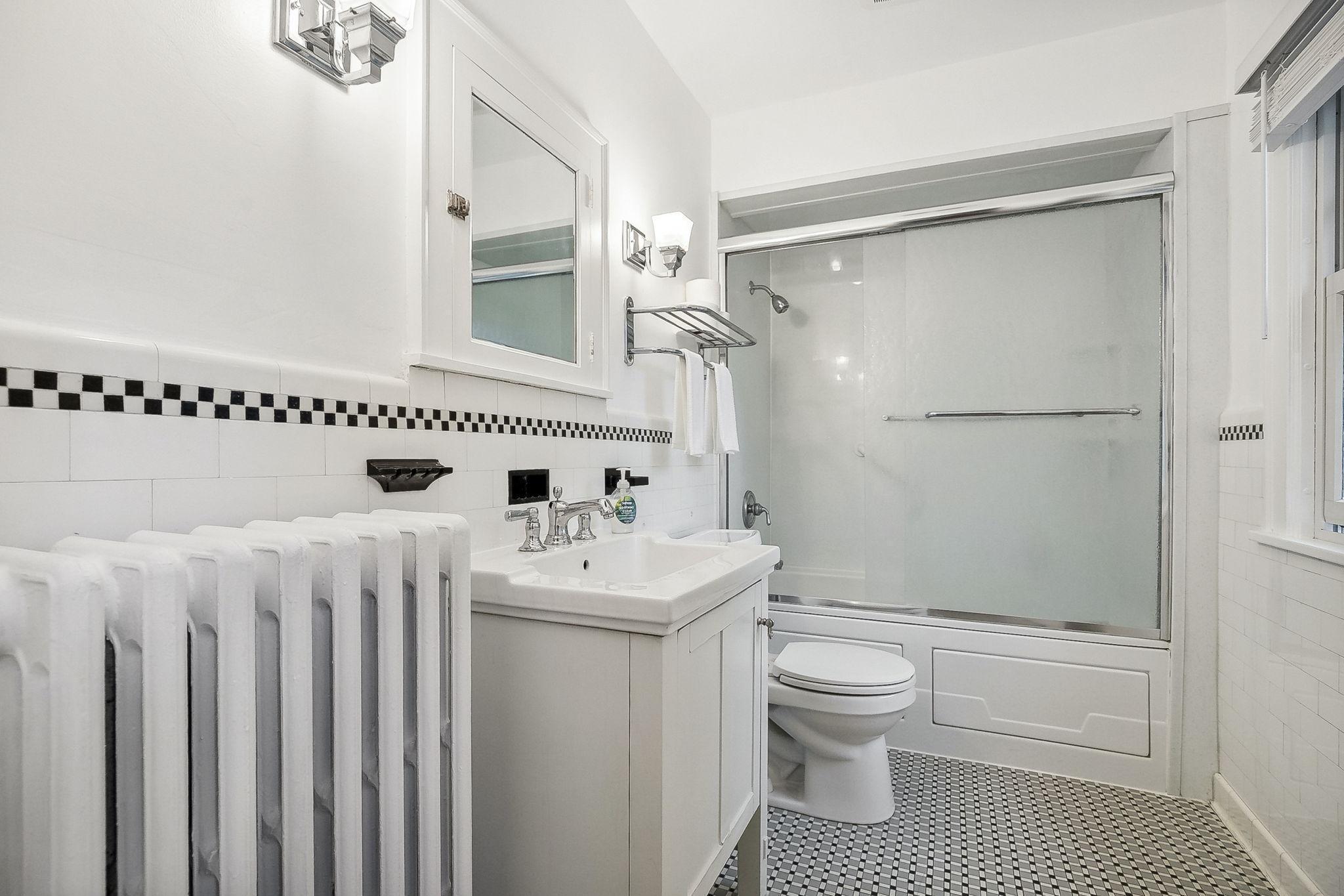 433 Tarrymore Avenue