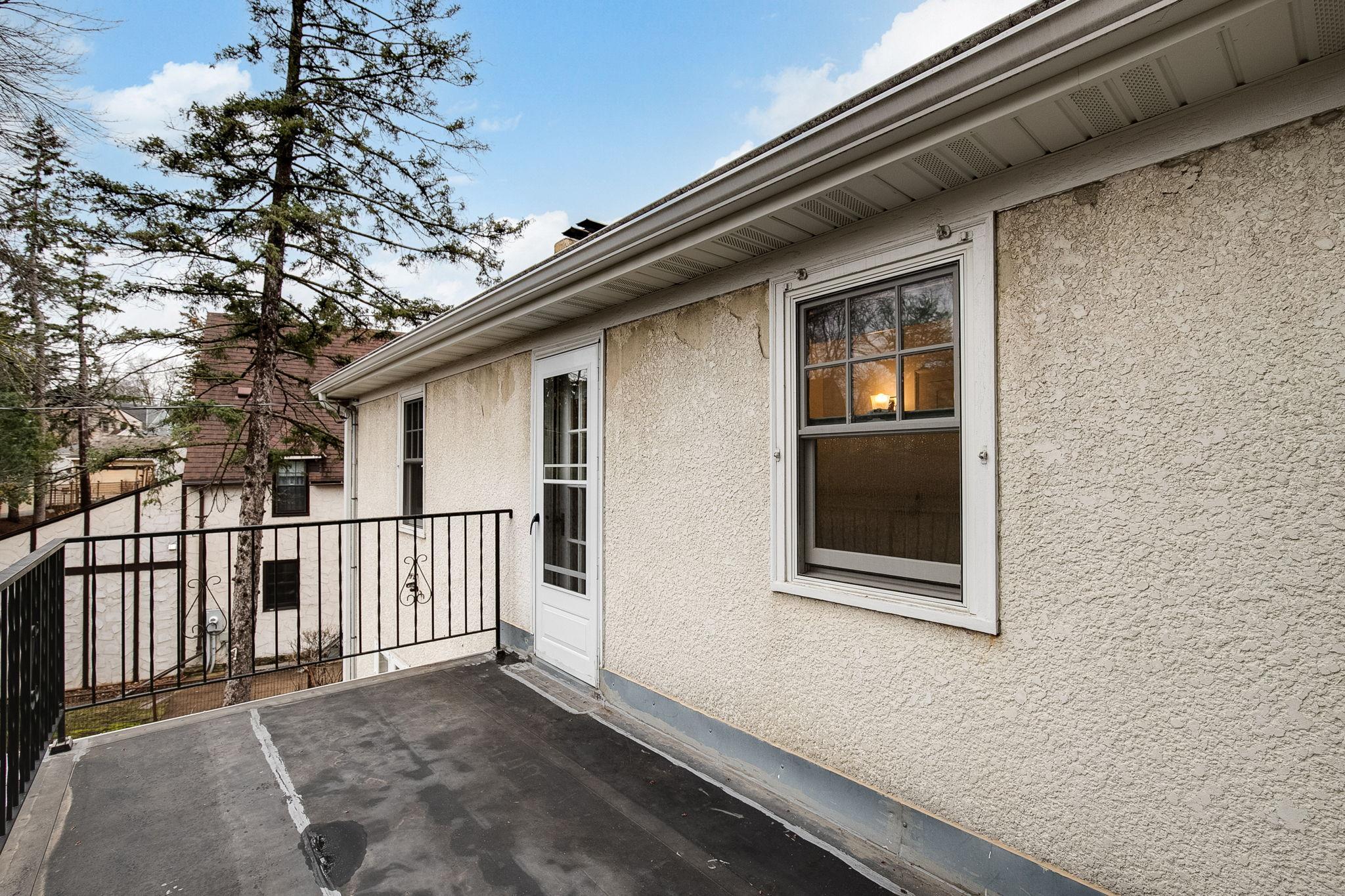 433 Tarrymore Avenue