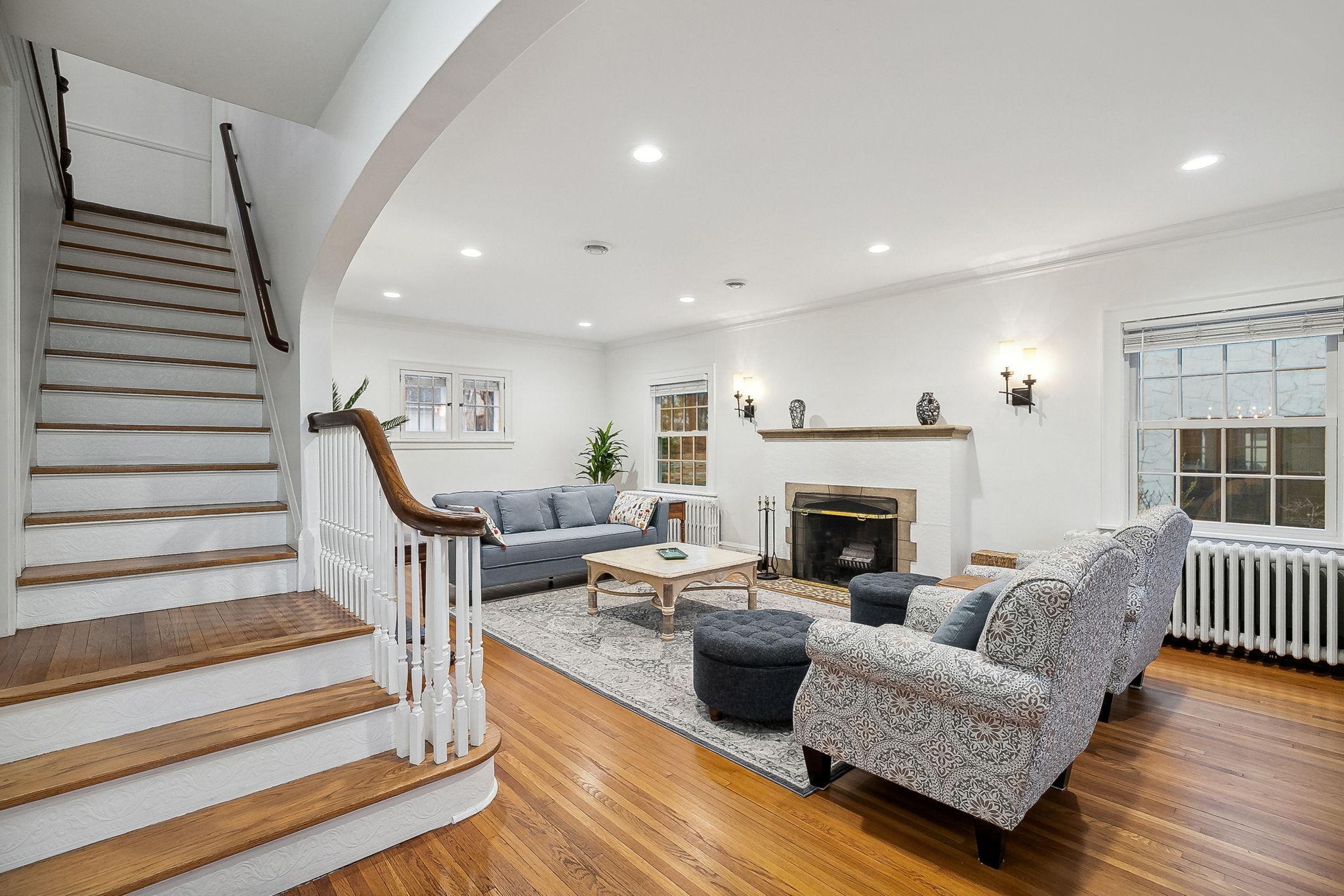 433 Tarrymore Avenue