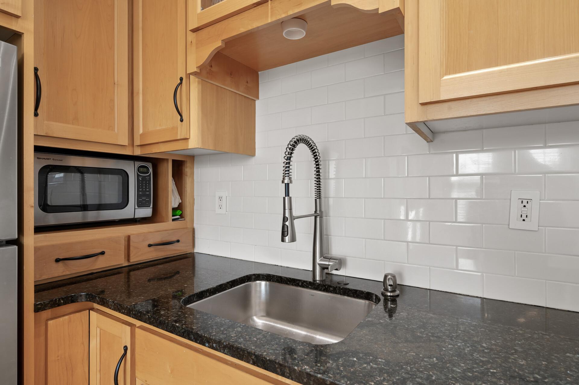 4325 Bryant Avenue S Unit: D204