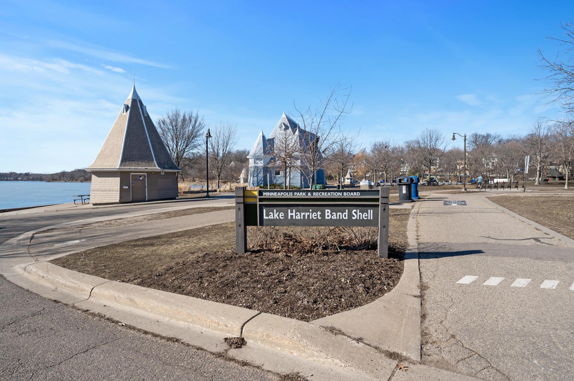 4325 Bryant Avenue S Unit: D204