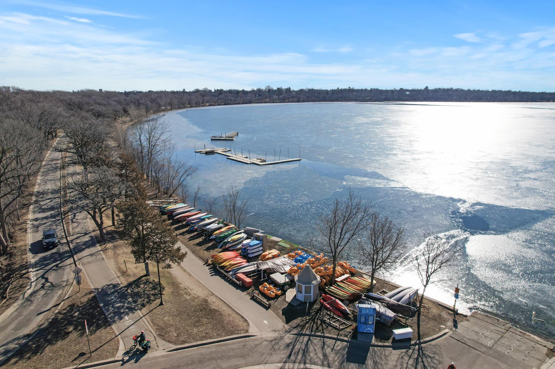 4325 Bryant Avenue S Unit: D204