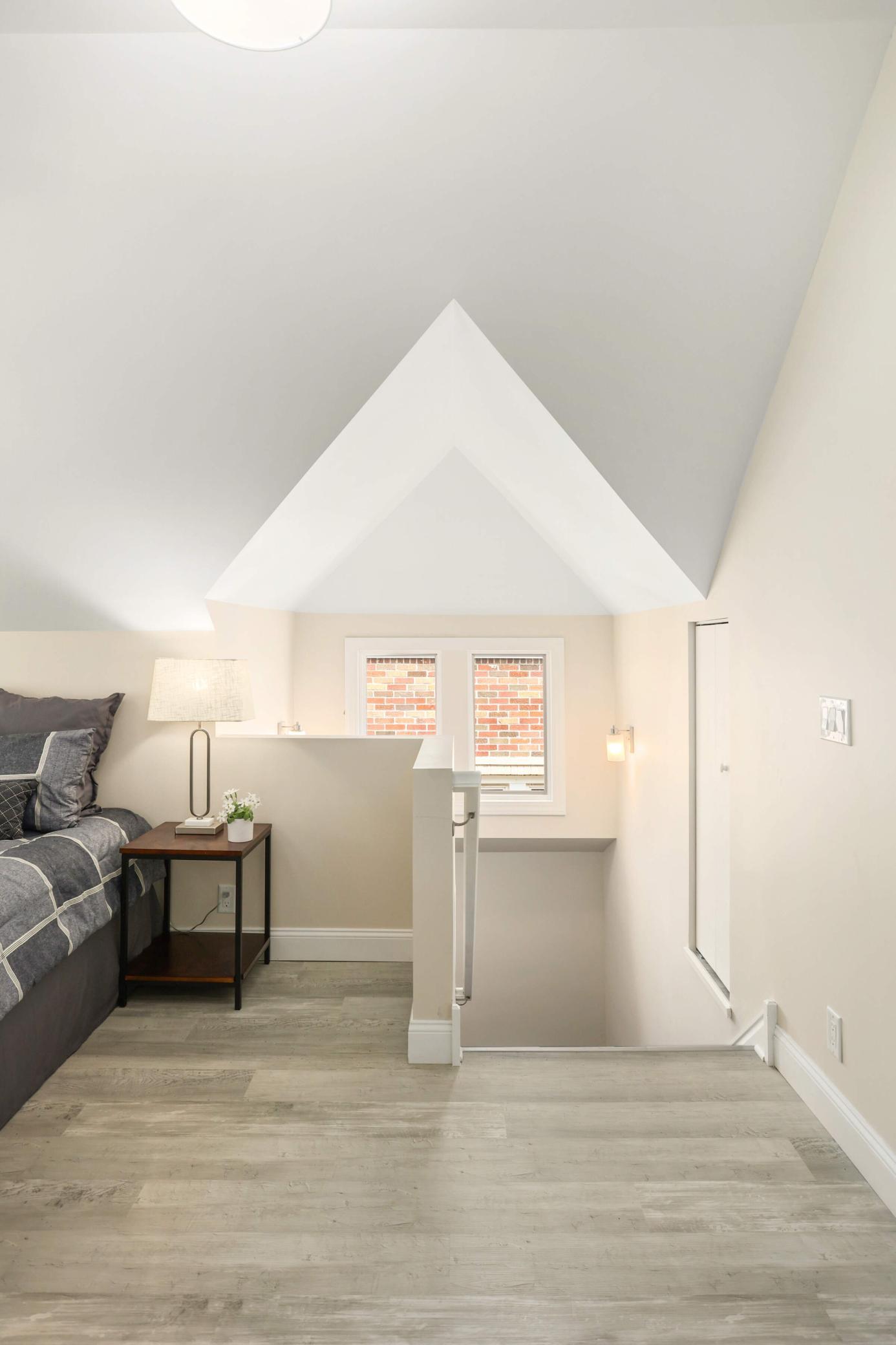 2525 Garfield Avenue