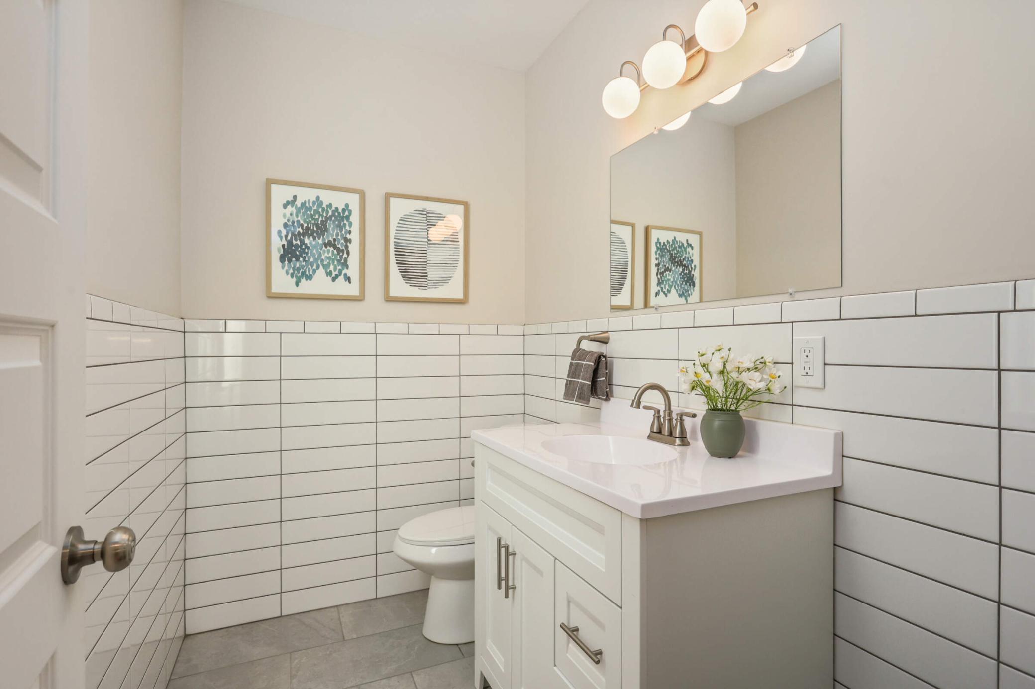 2525 Garfield Avenue