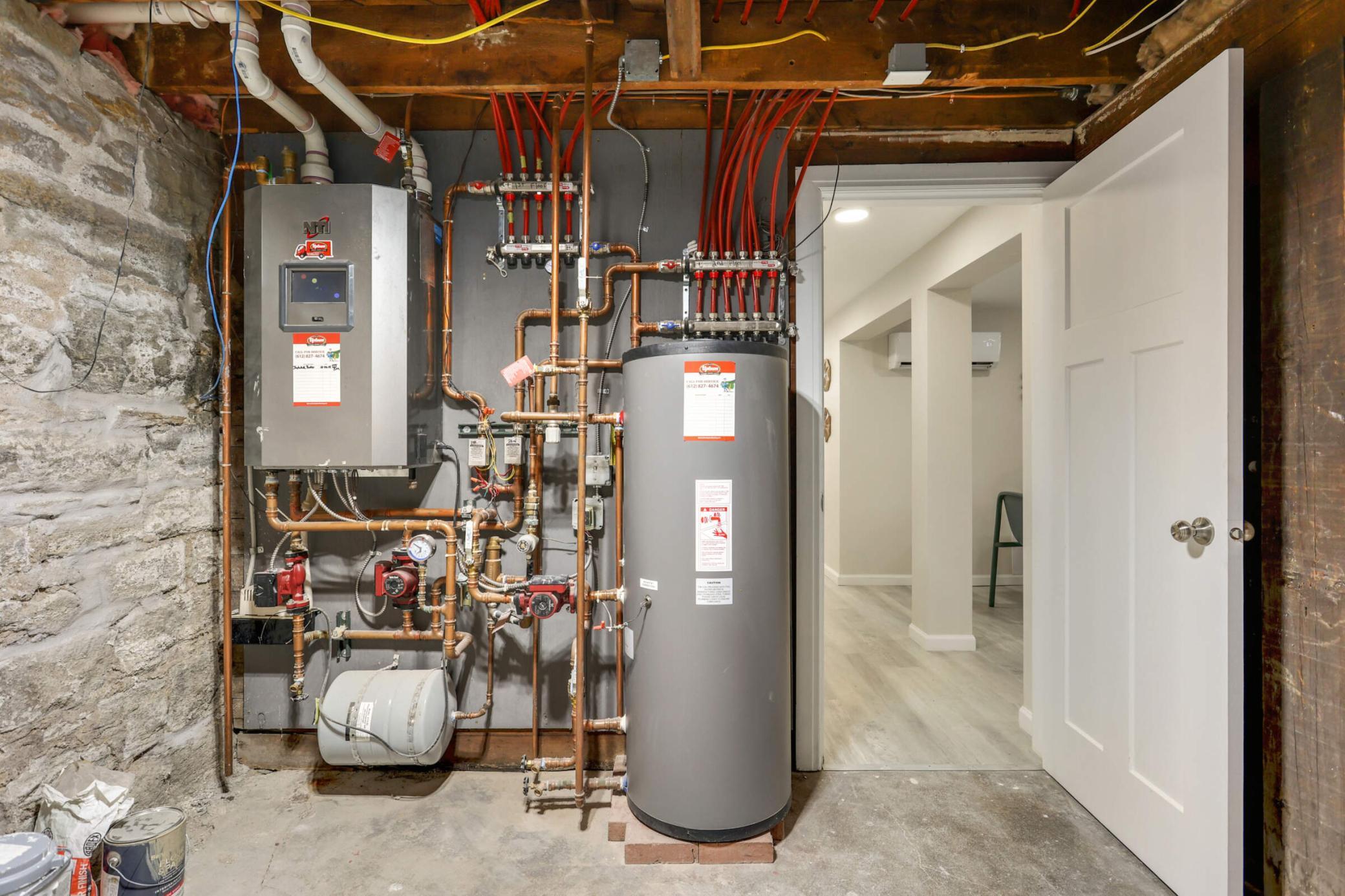 2525 Garfield Avenue