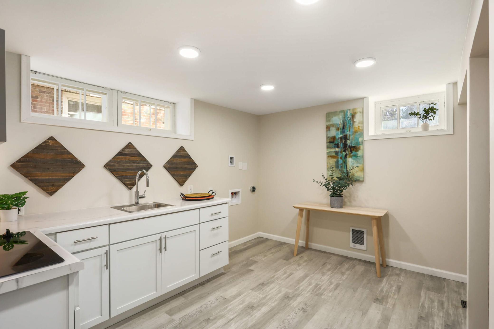 2525 Garfield Avenue