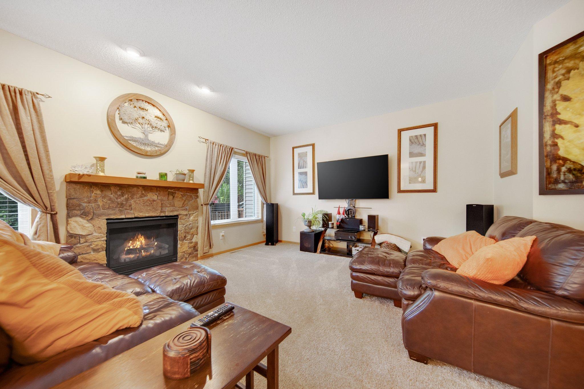 10940 185th Circle NW