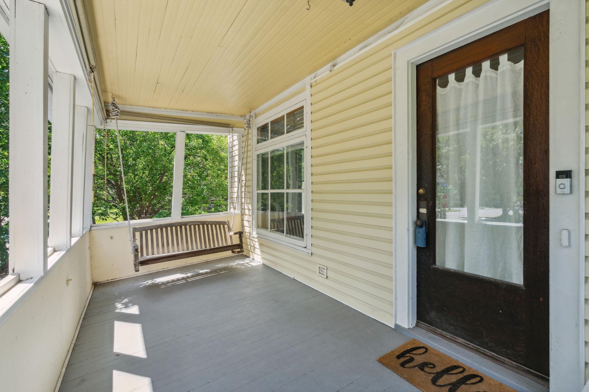 2752 Bryant Avenue S