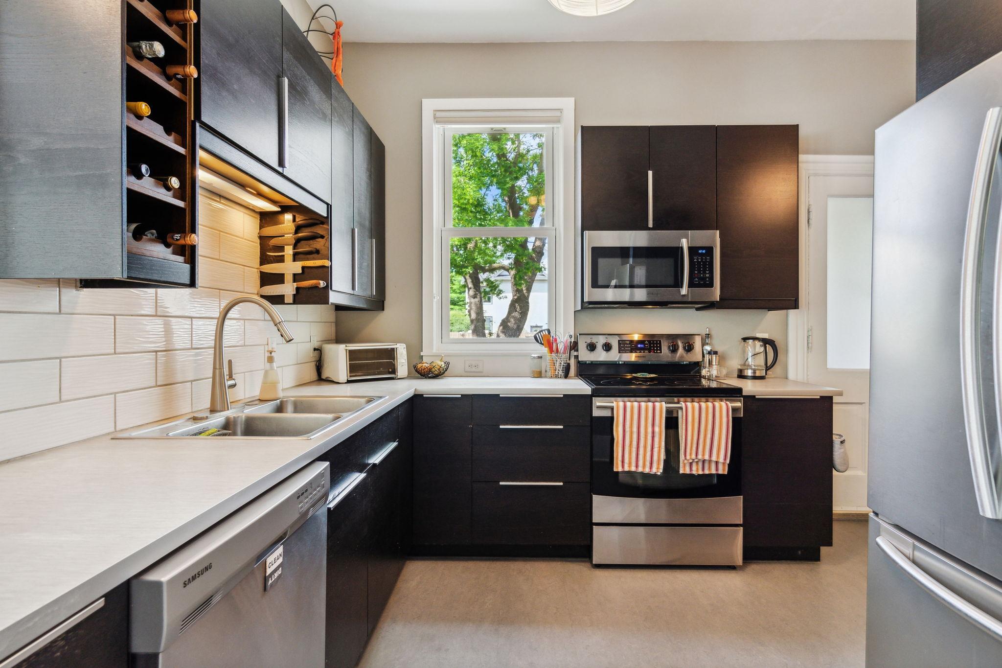 2752 Bryant Avenue S