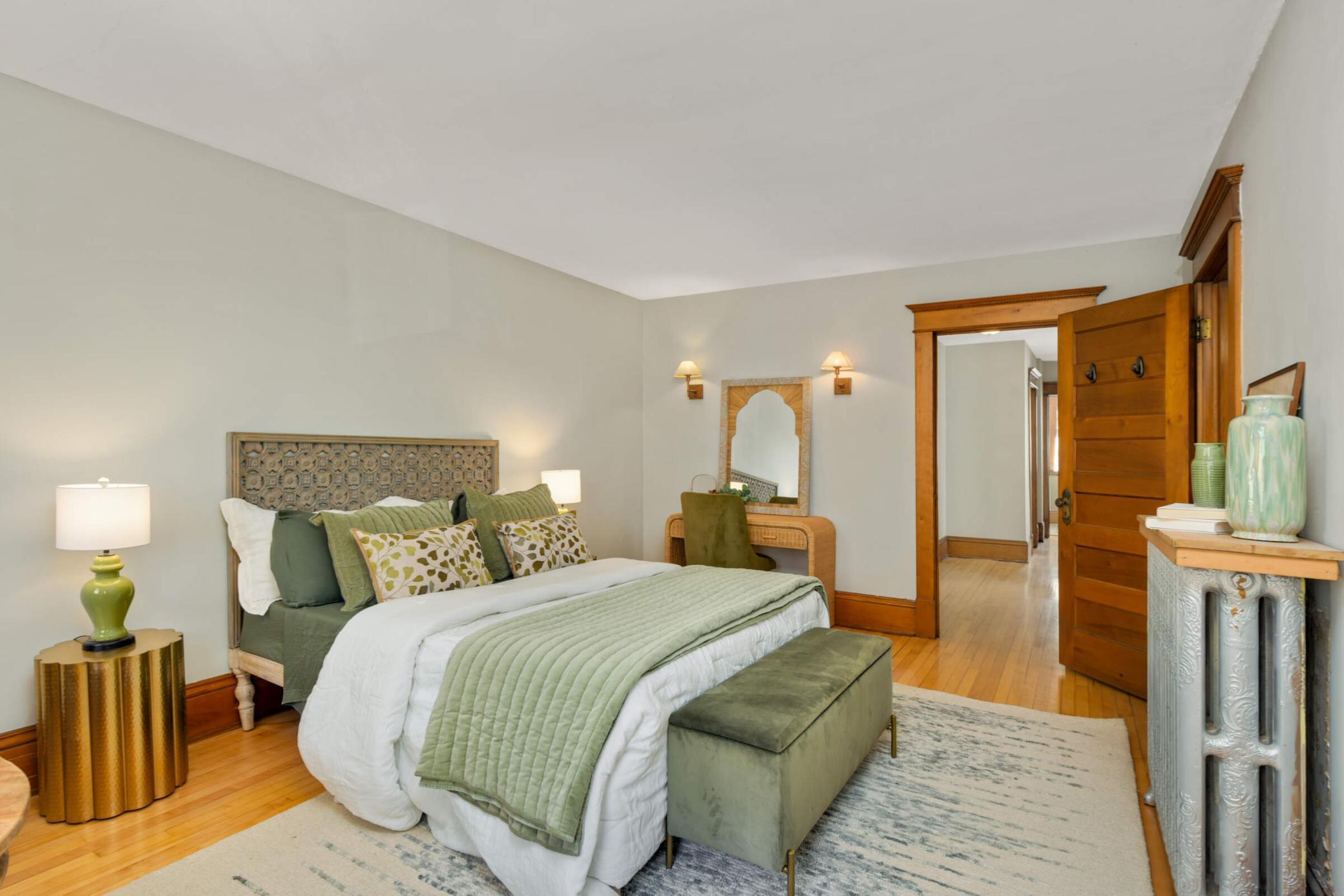 411 W 25th Street