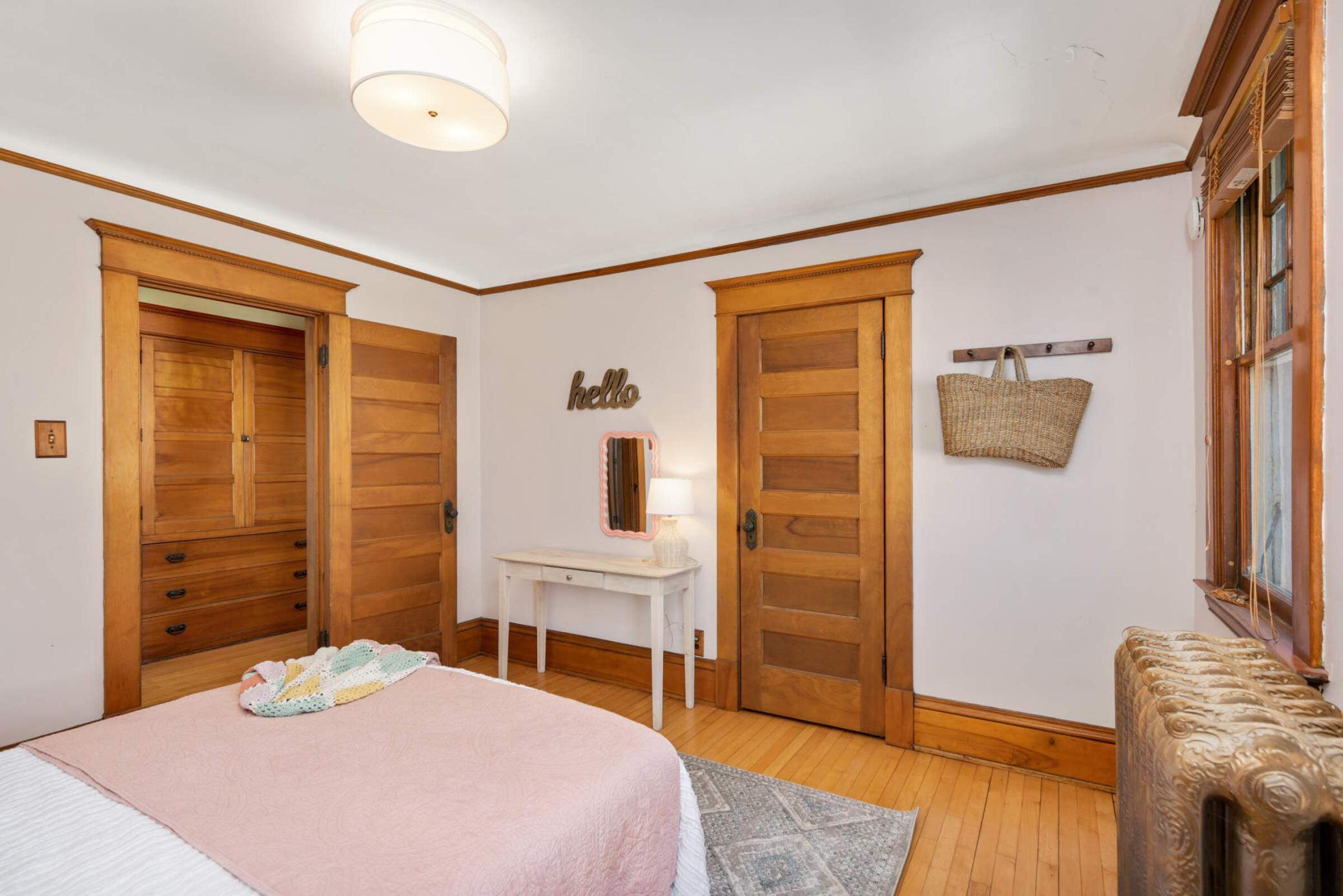 411 W 25th Street