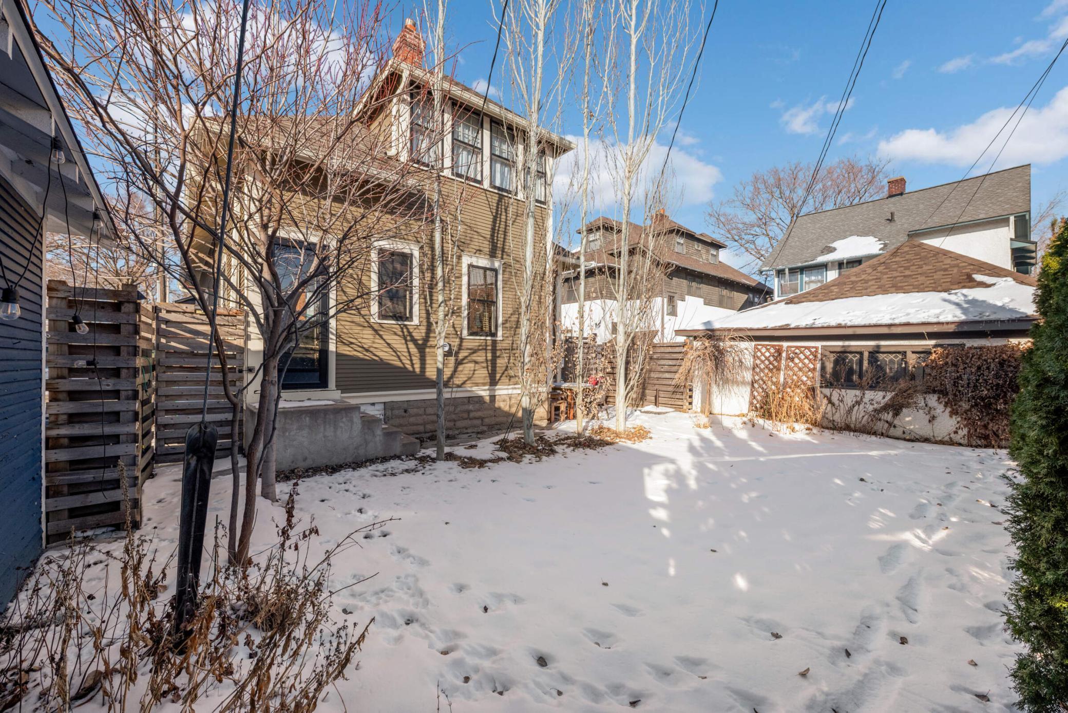 411 W 25th Street