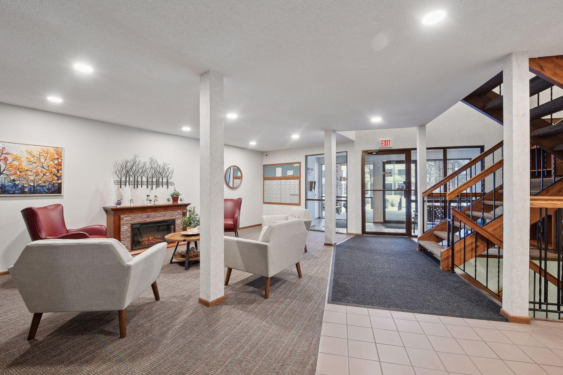 4385 Trenton Lane N Unit: 104