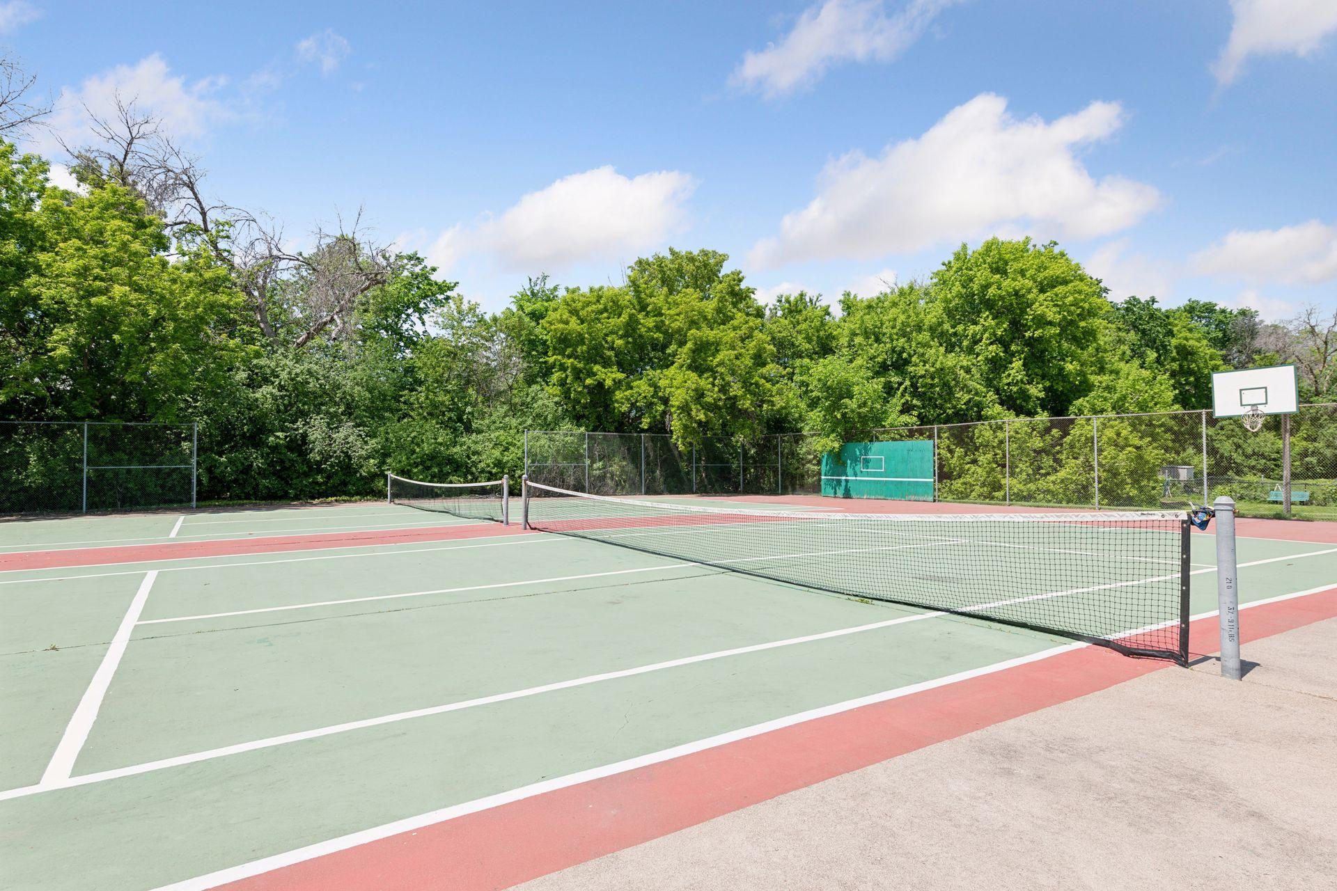 4385 Trenton Lane N Unit: 104