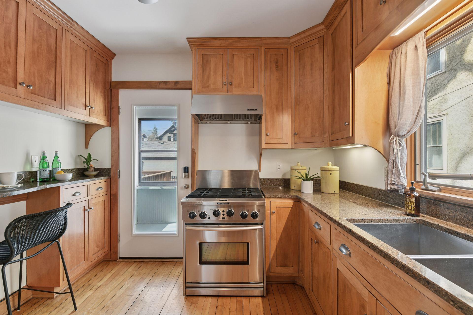 3524 Fremont Avenue S