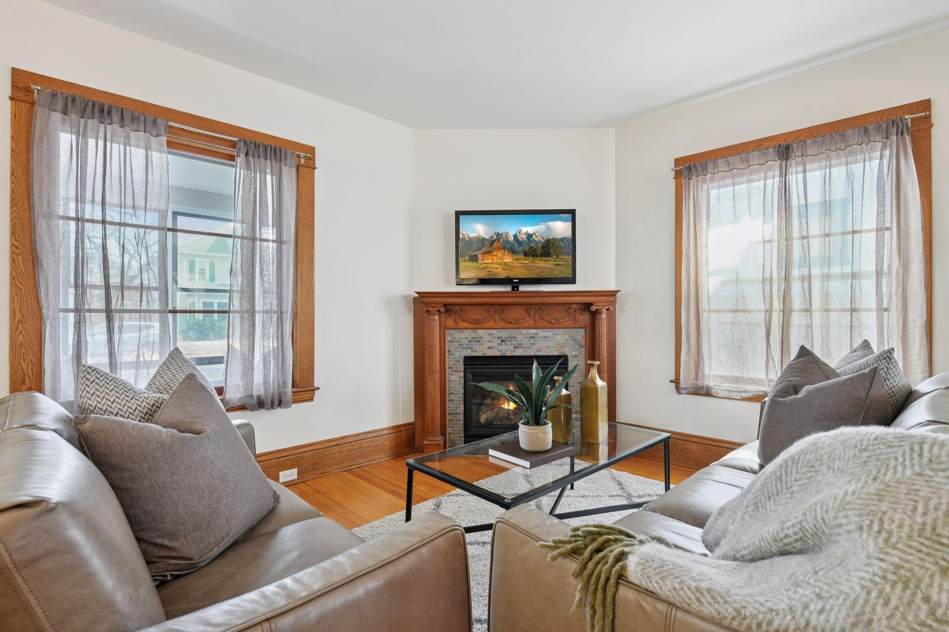 3524 Fremont Avenue S