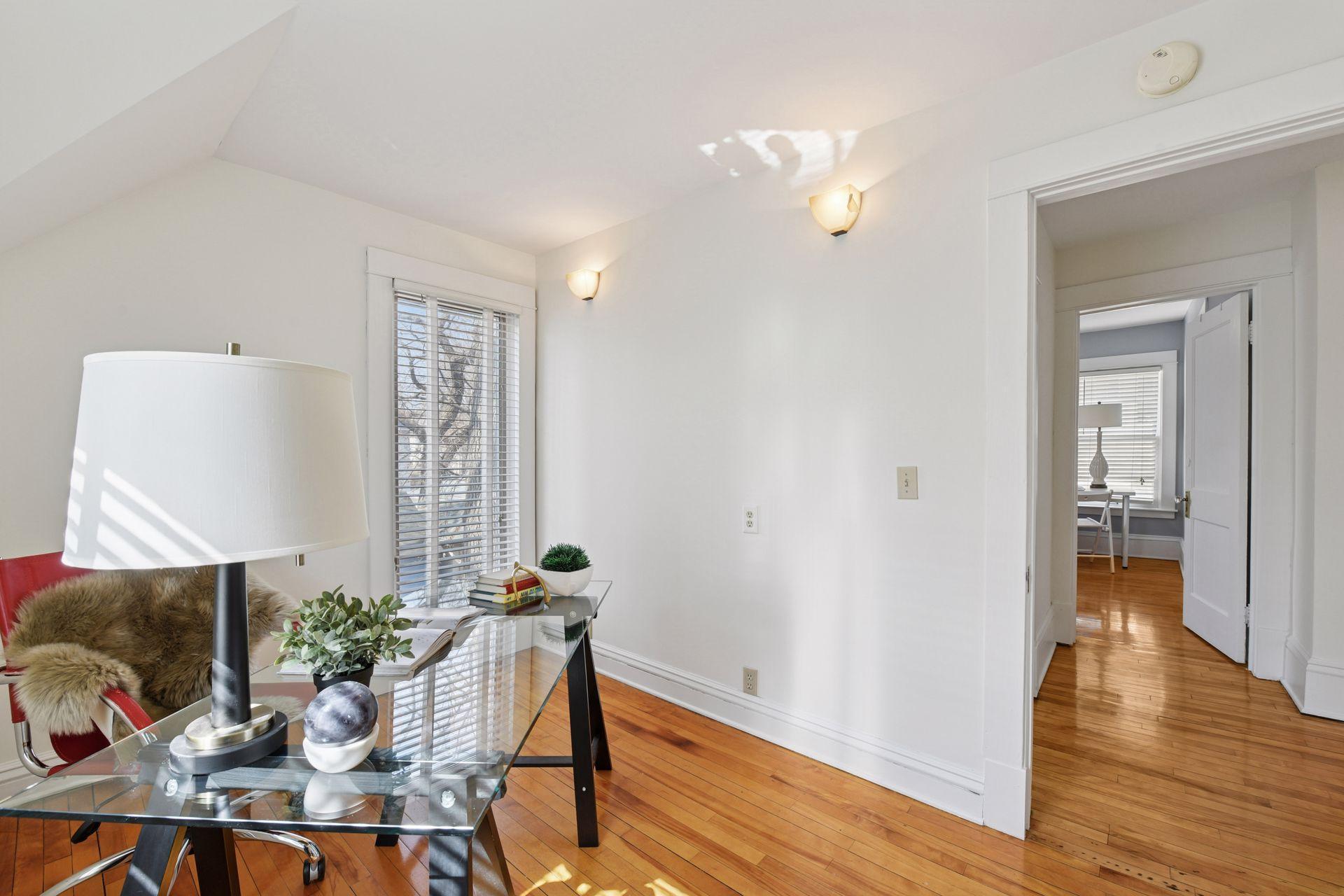 3524 Fremont Avenue S