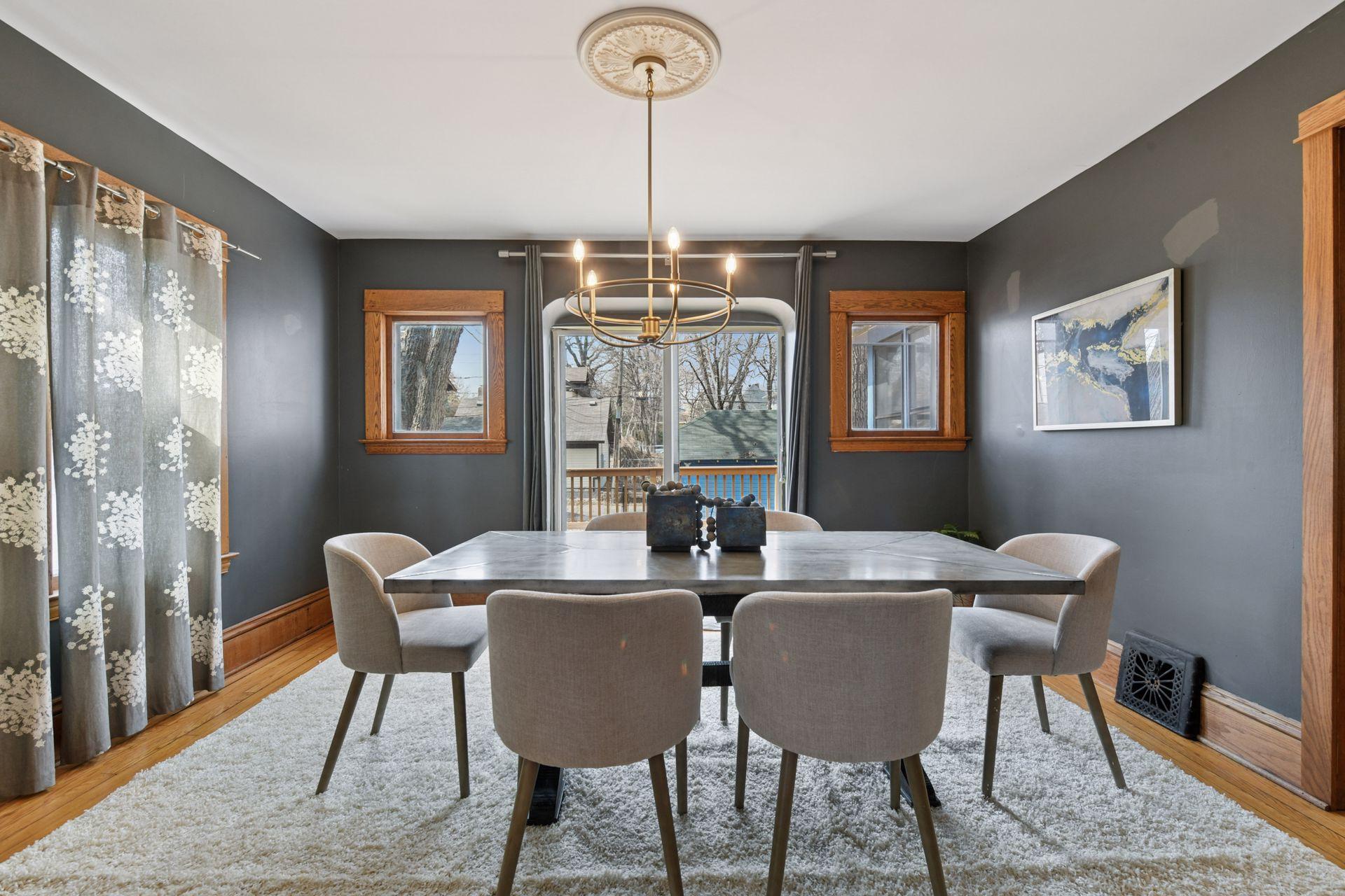 3524 Fremont Avenue S