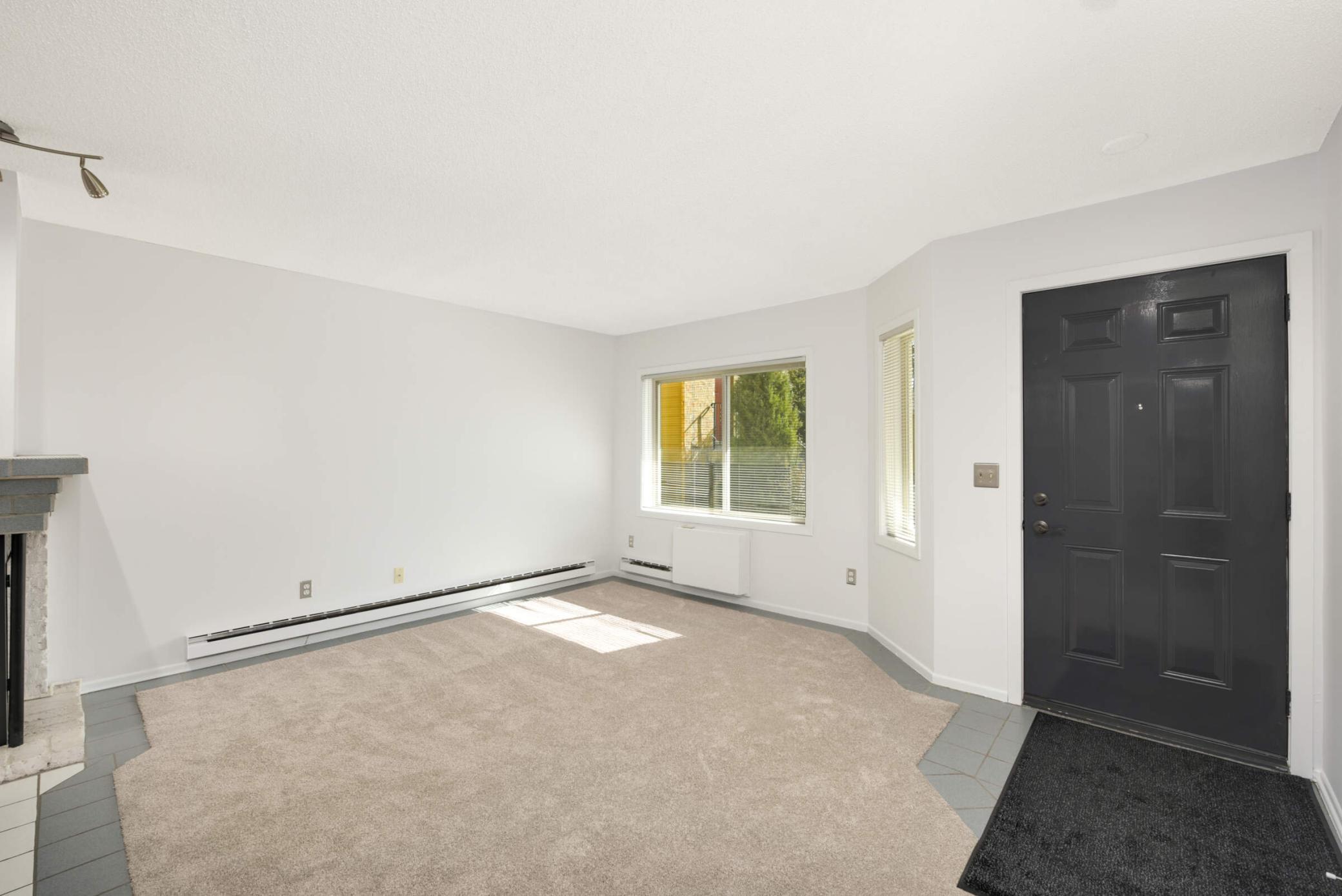 2030 Ridge Drive Unit: 12