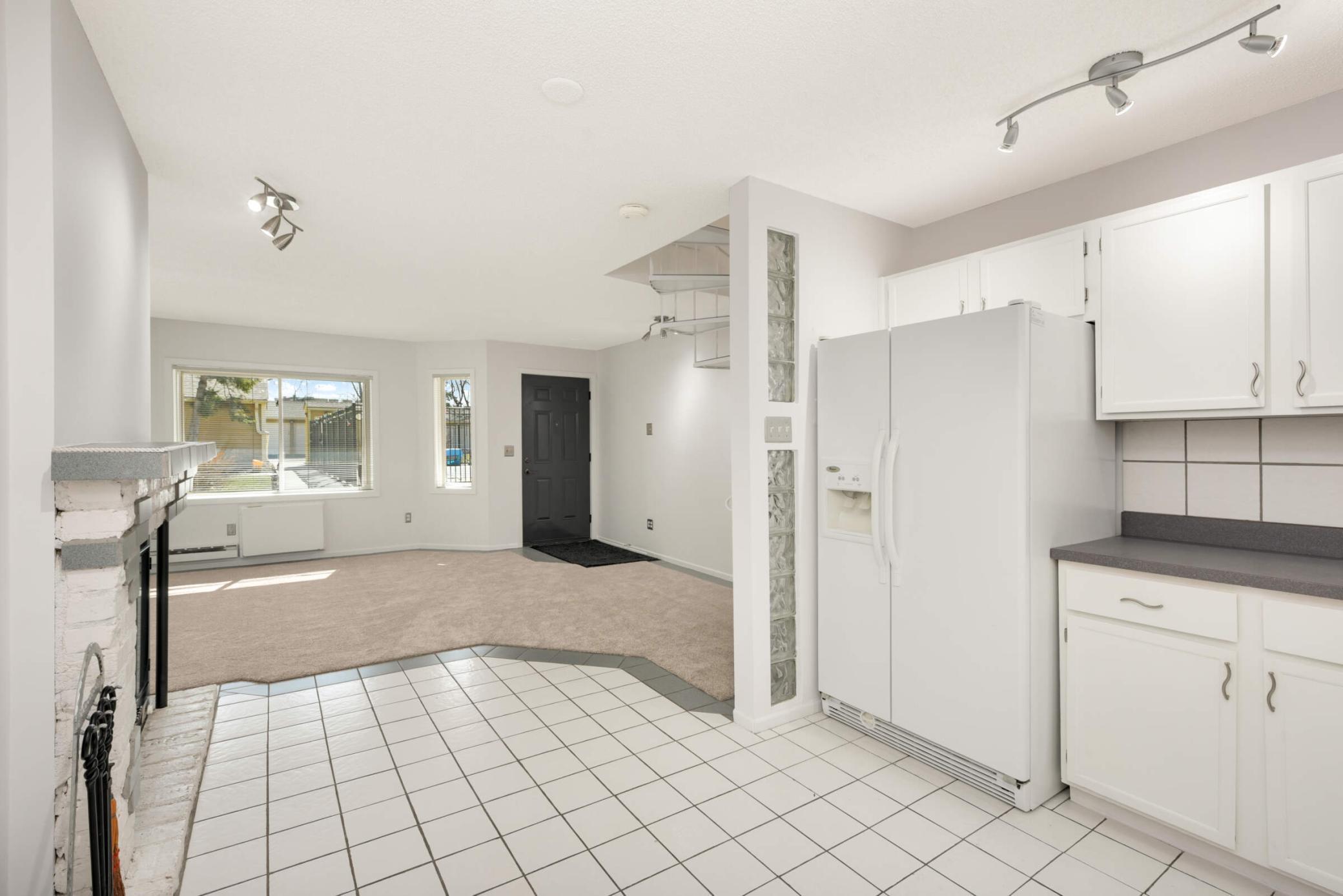 2030 Ridge Drive Unit: 12