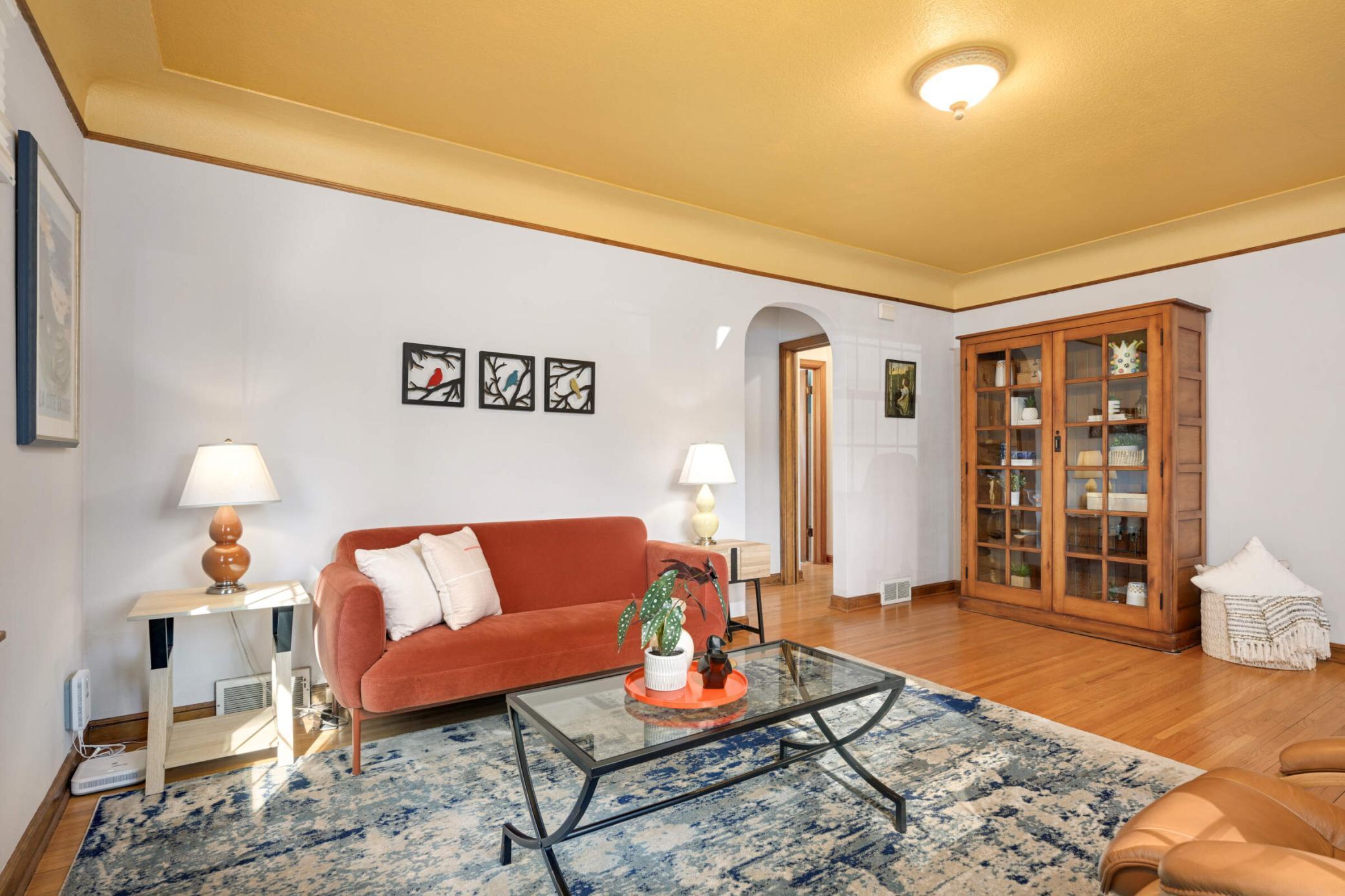 2926 Cleveland Street NE