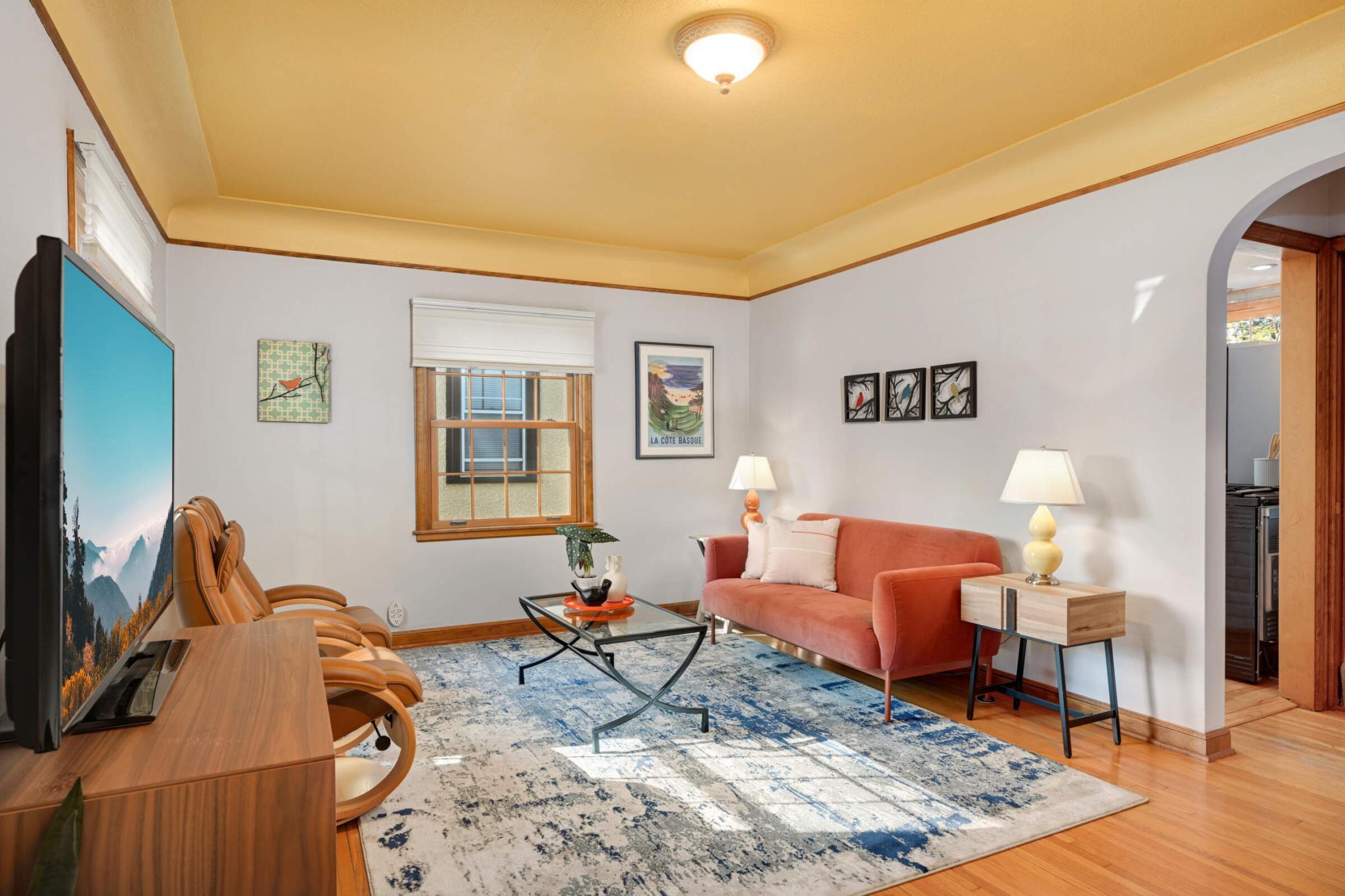 2926 Cleveland Street NE