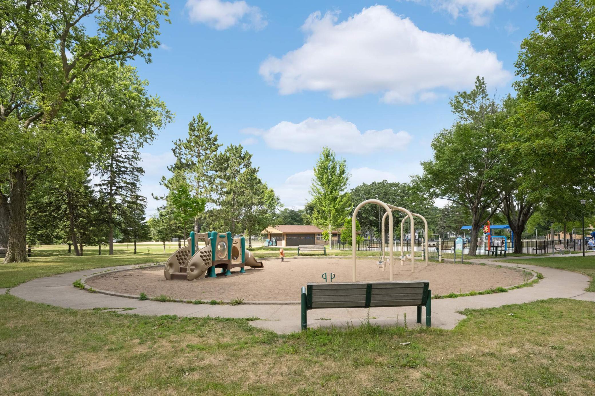 2926 Cleveland Street NE