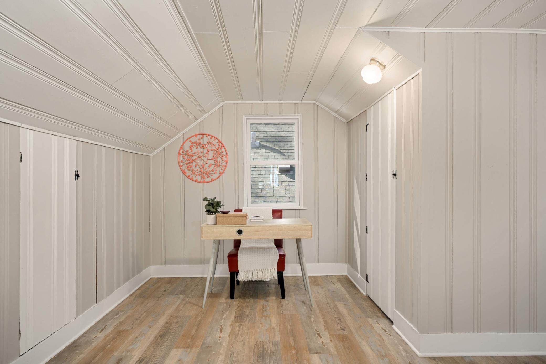 2926 Cleveland Street NE