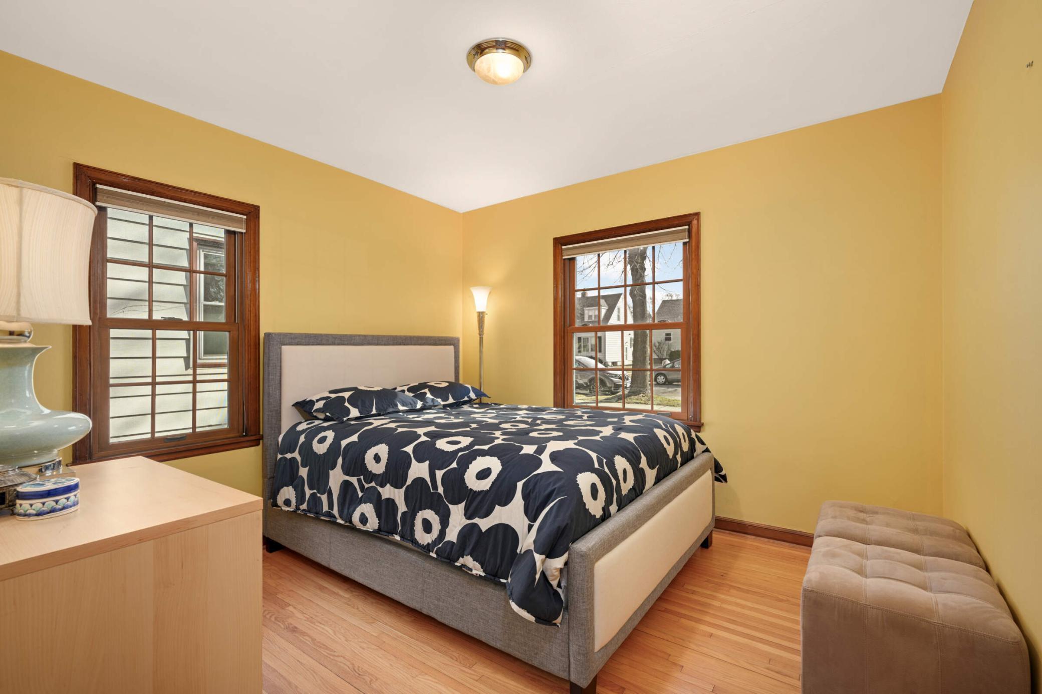 2926 Cleveland Street NE