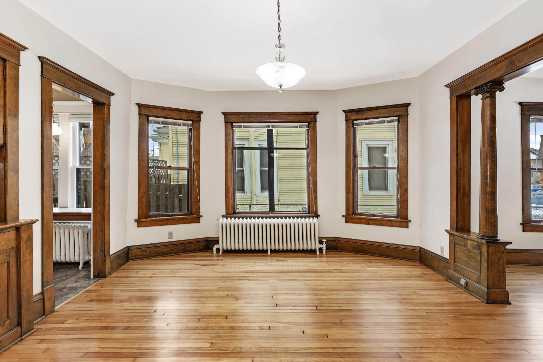 2227 Garfield Avenue