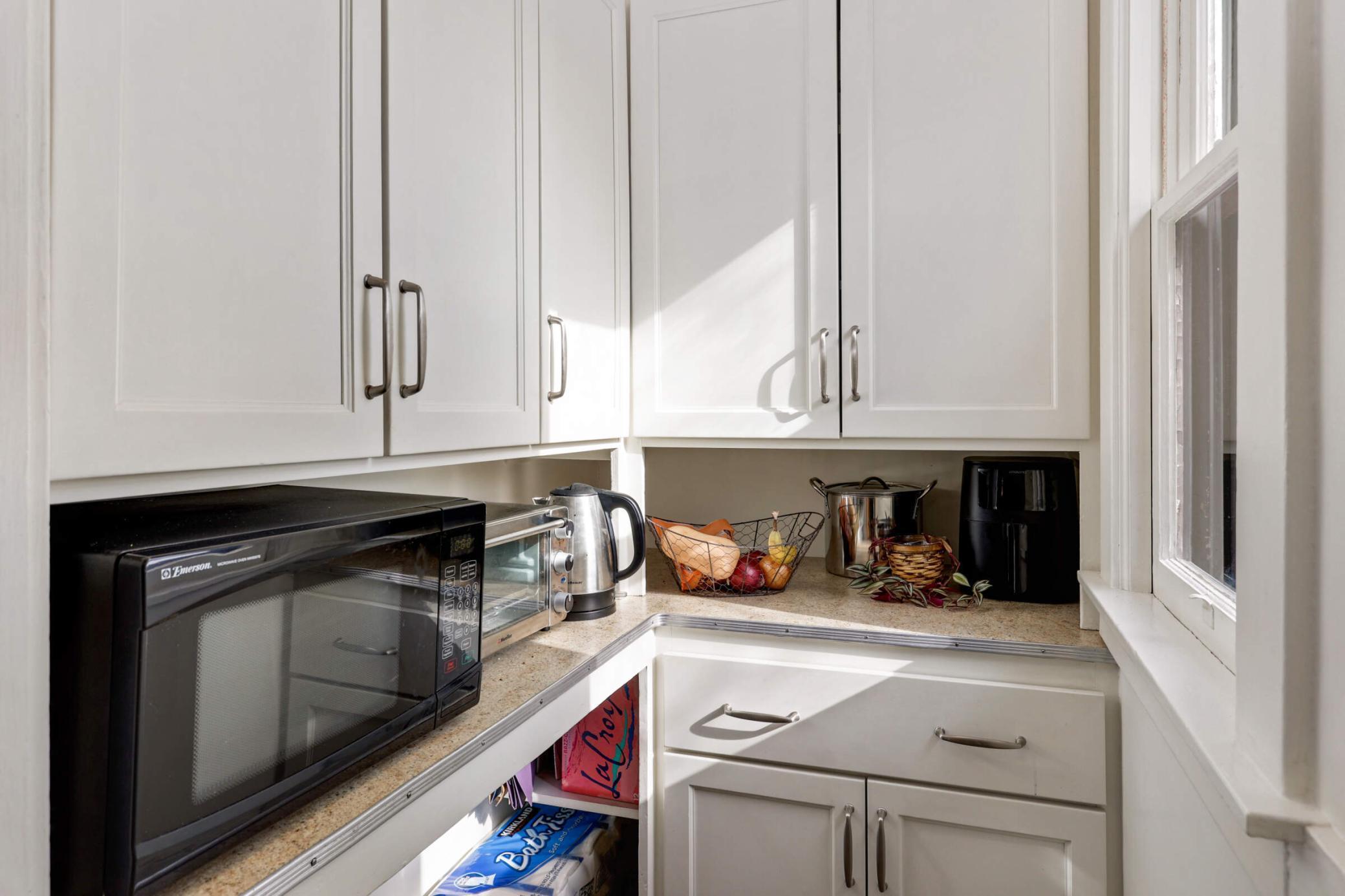 2227 Garfield Avenue