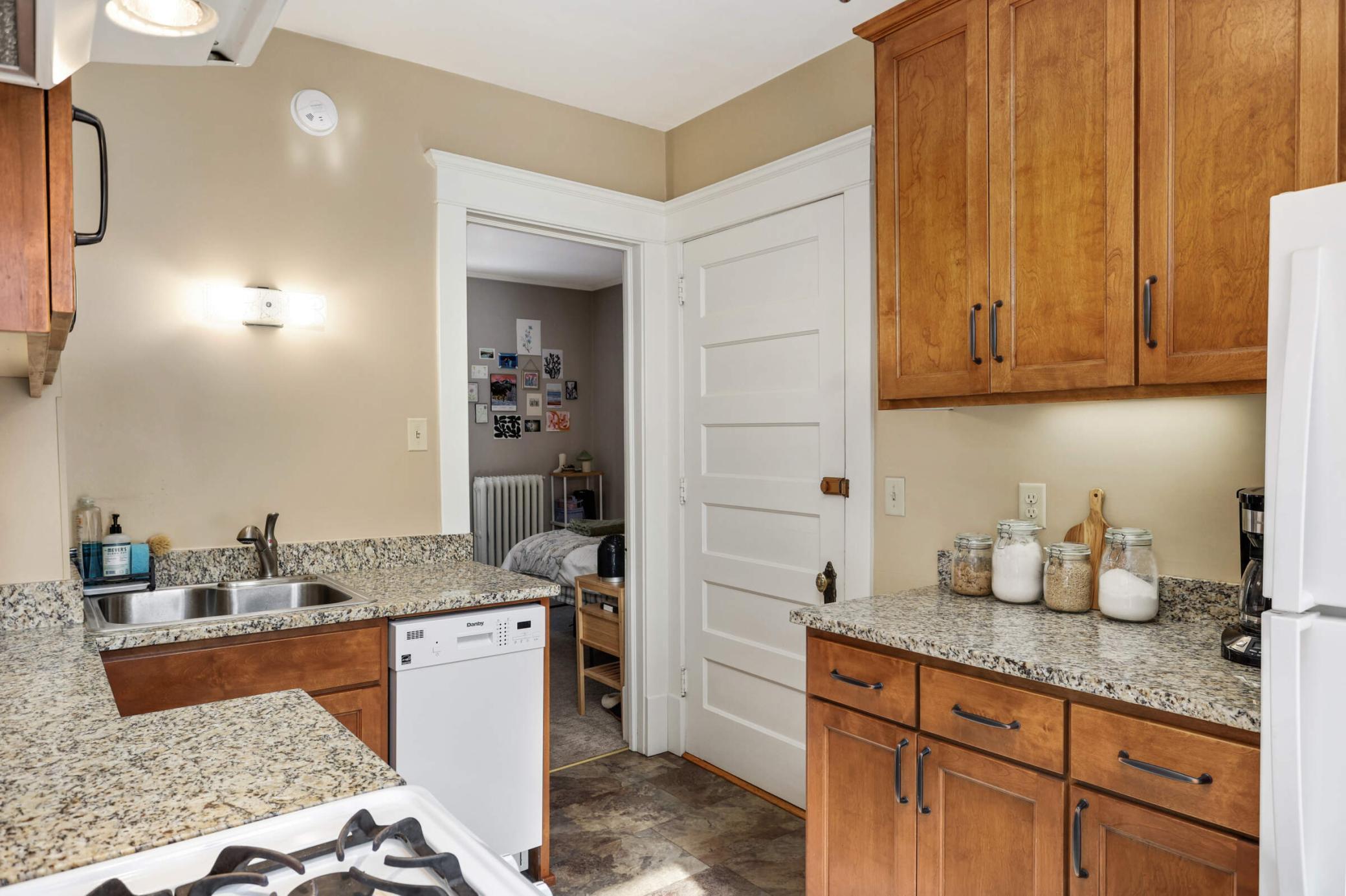 2227 Garfield Avenue