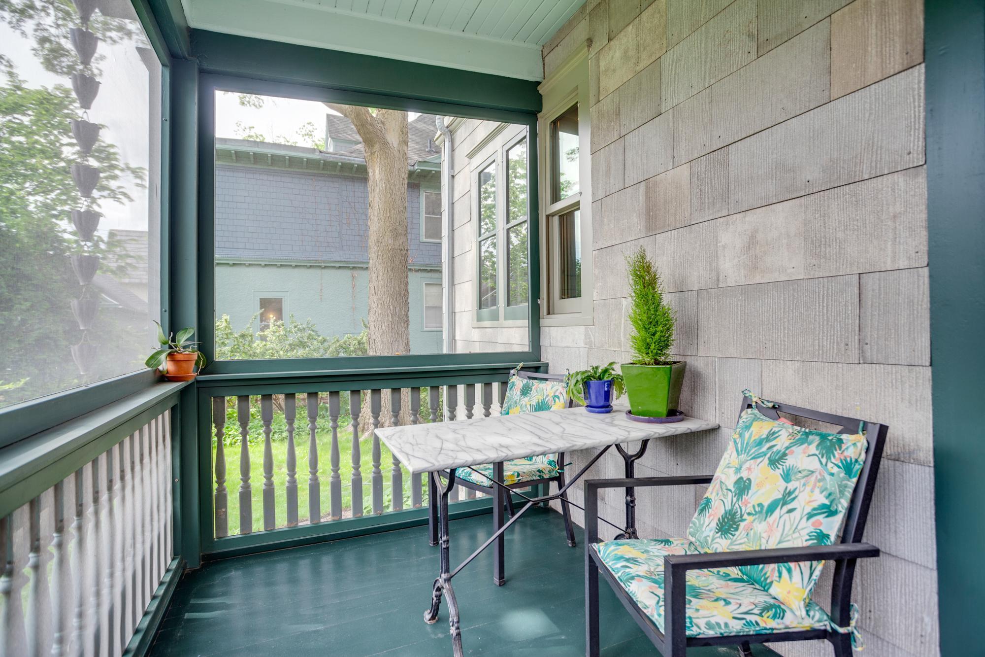 2301 Aldrich Avenue S