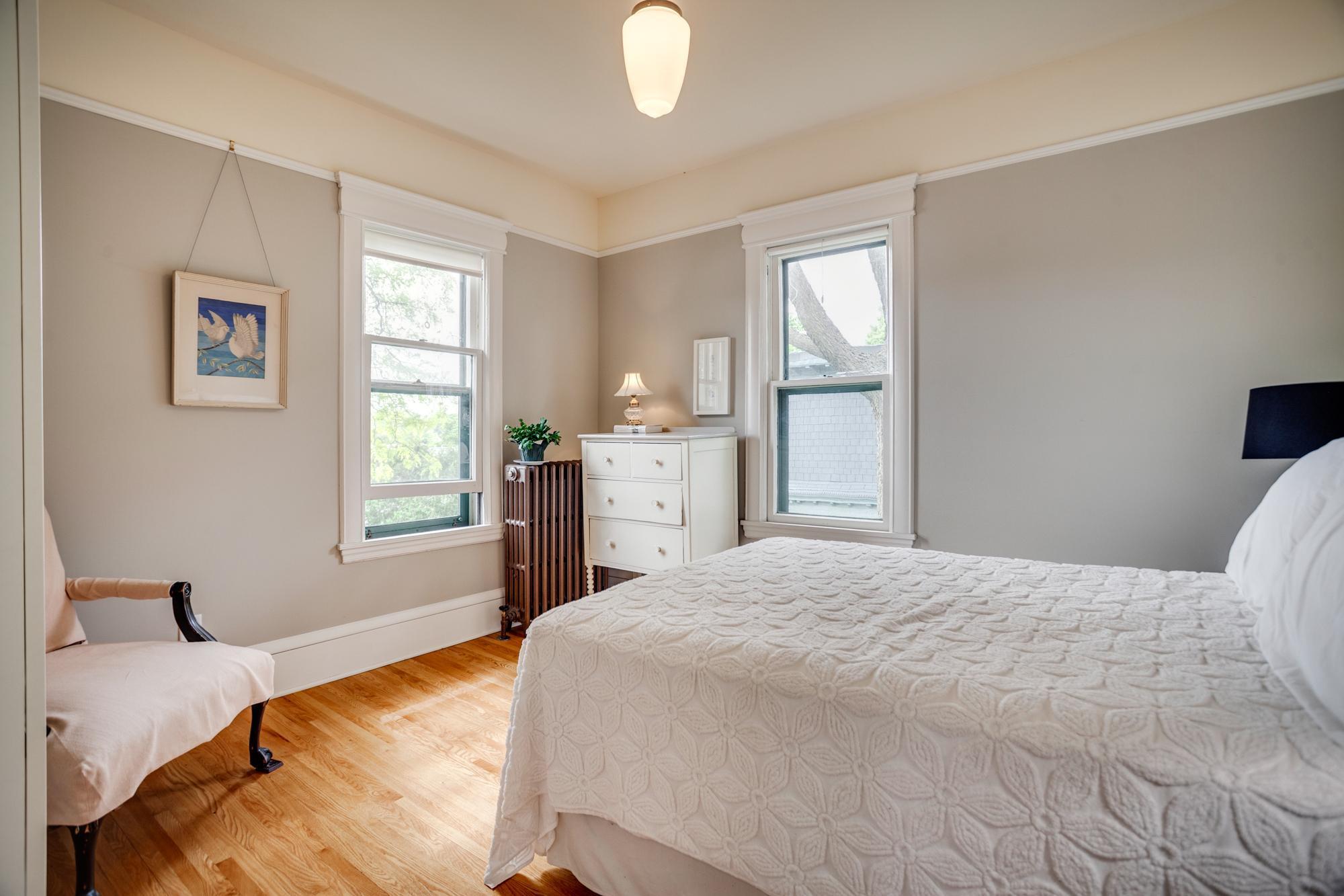 2301 Aldrich Avenue S