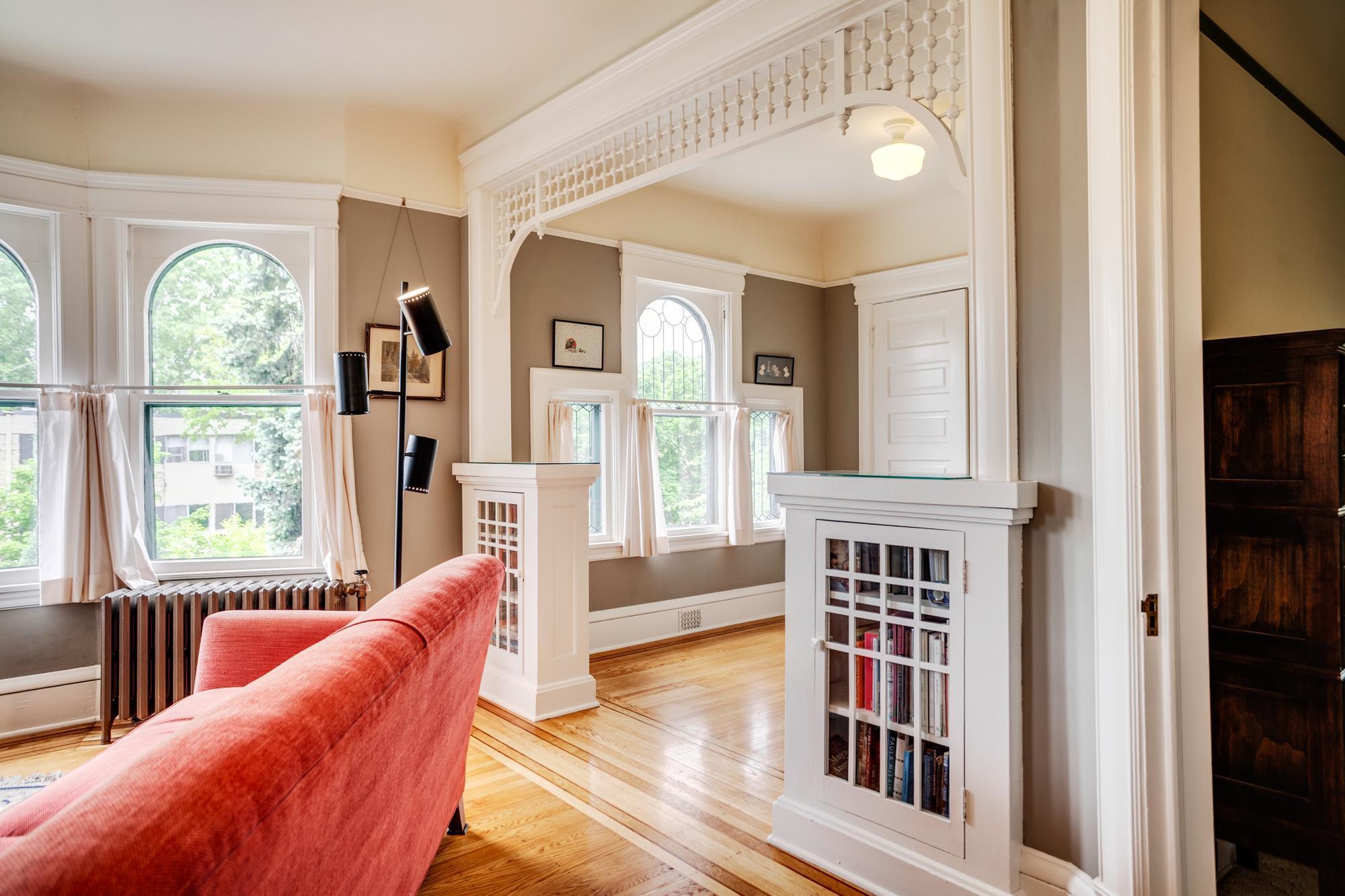 2301 Aldrich Avenue S