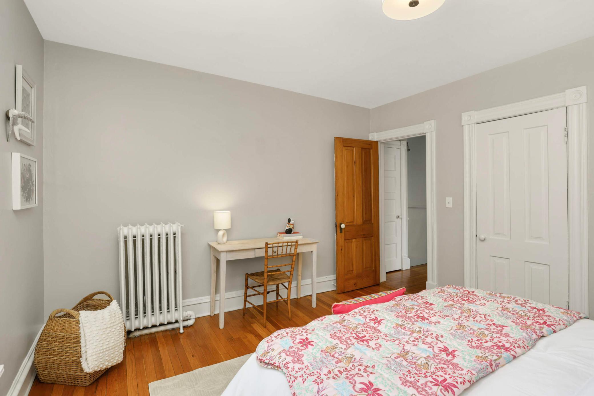 124 W 27th Street
