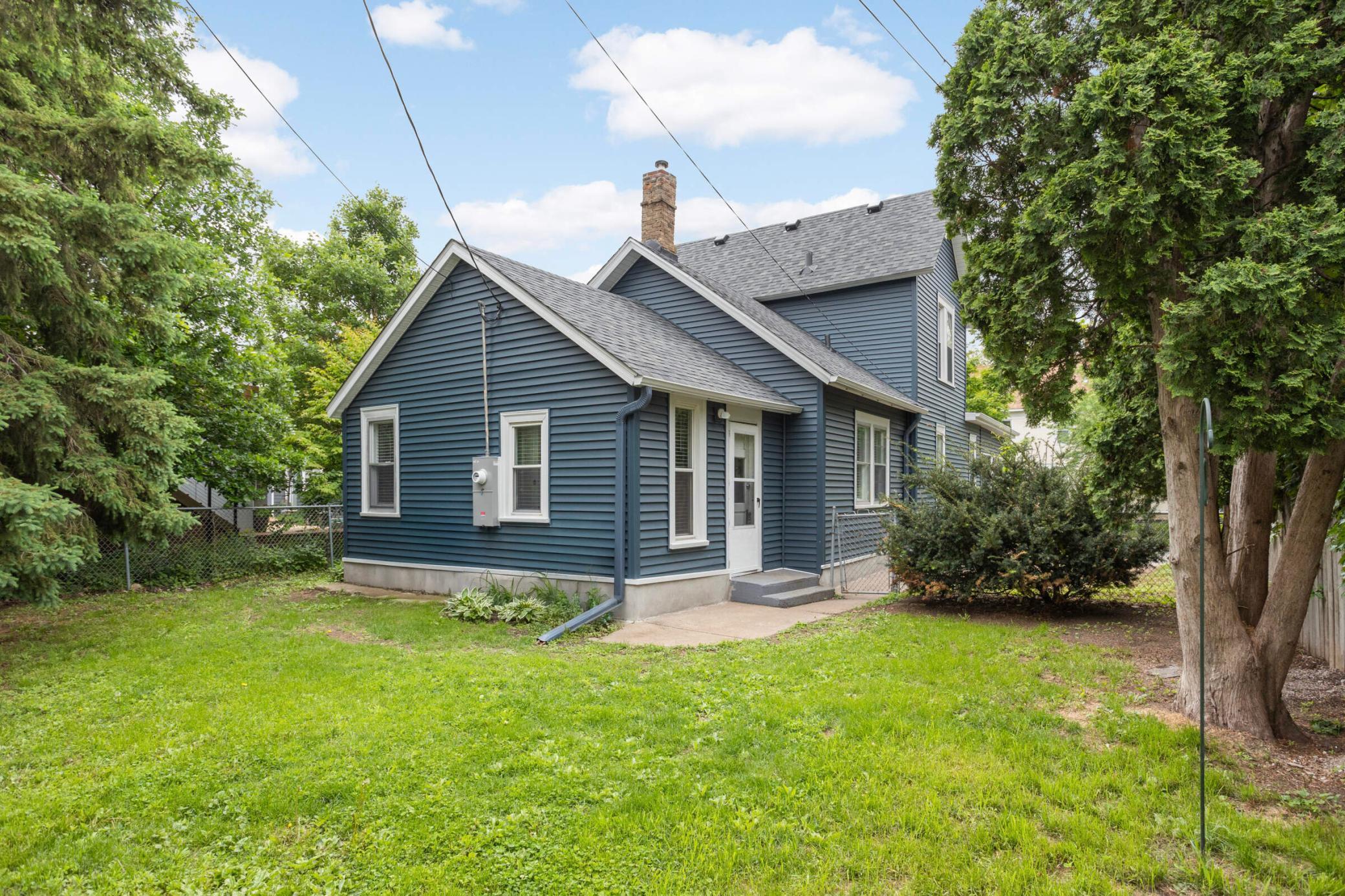 124 W 27th Street
