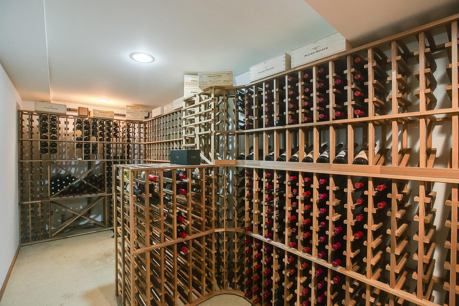 1241 Cedar Lake Road S