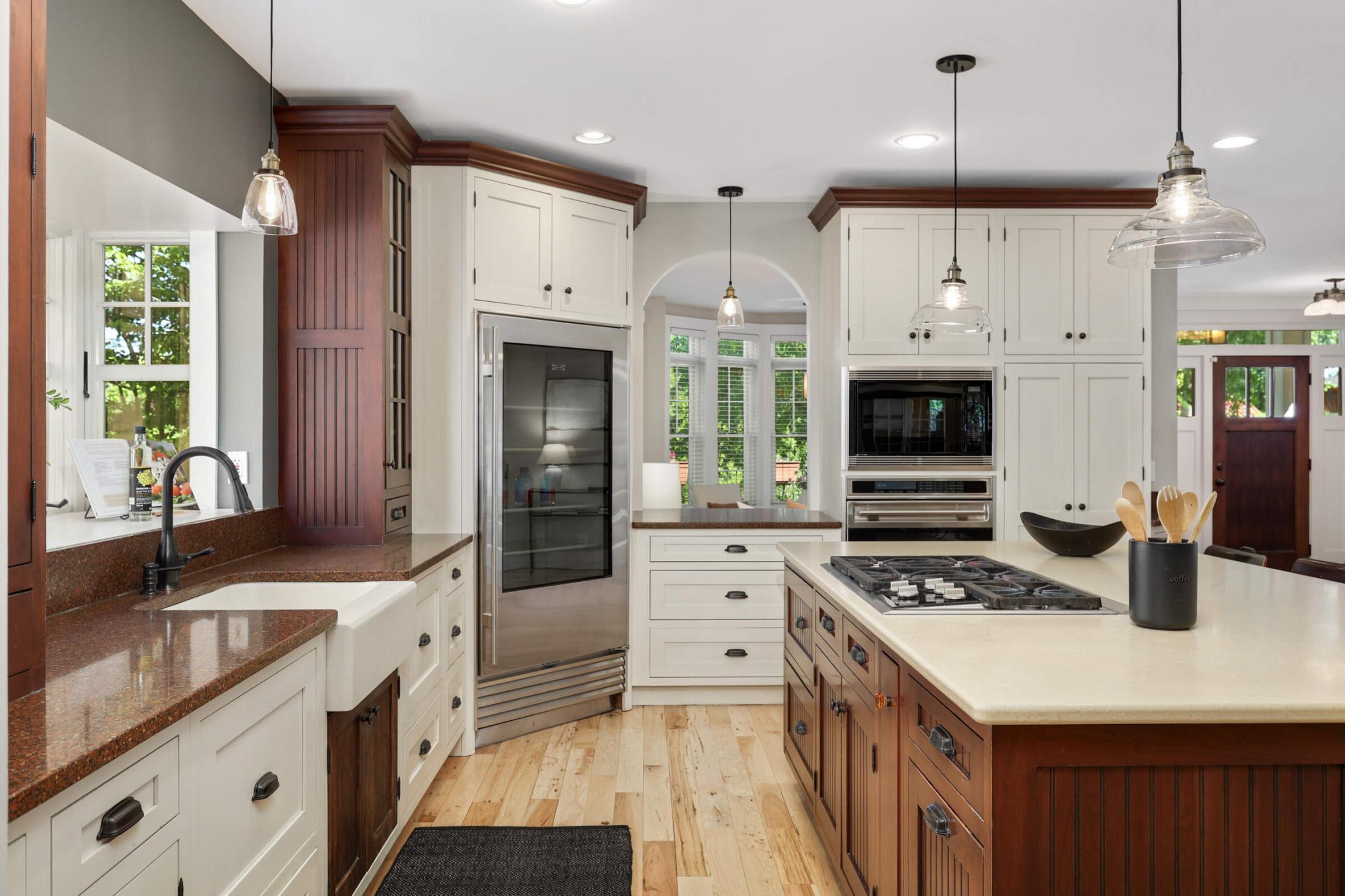 1241 Cedar Lake Road S