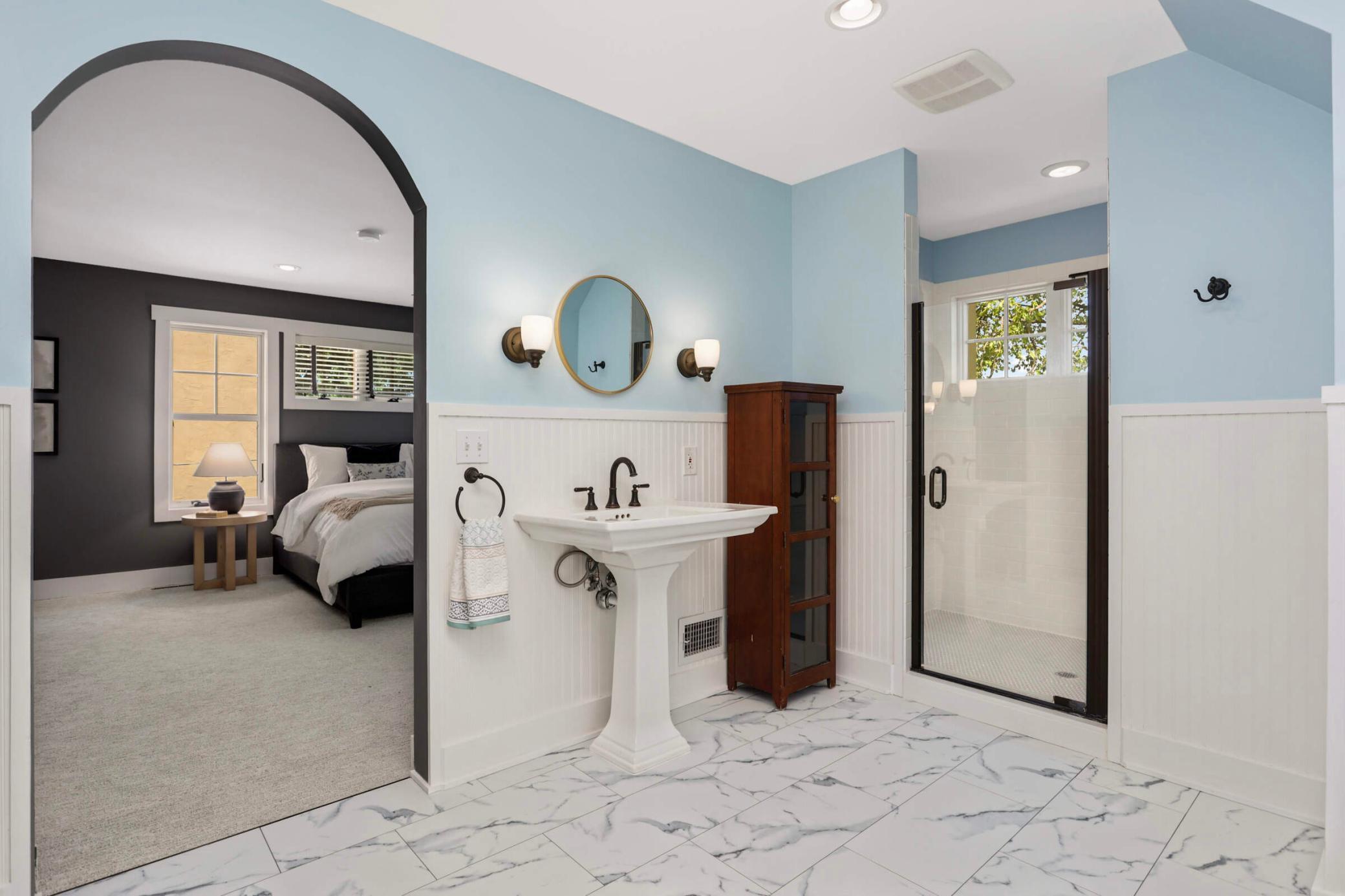 1241 Cedar Lake Road S