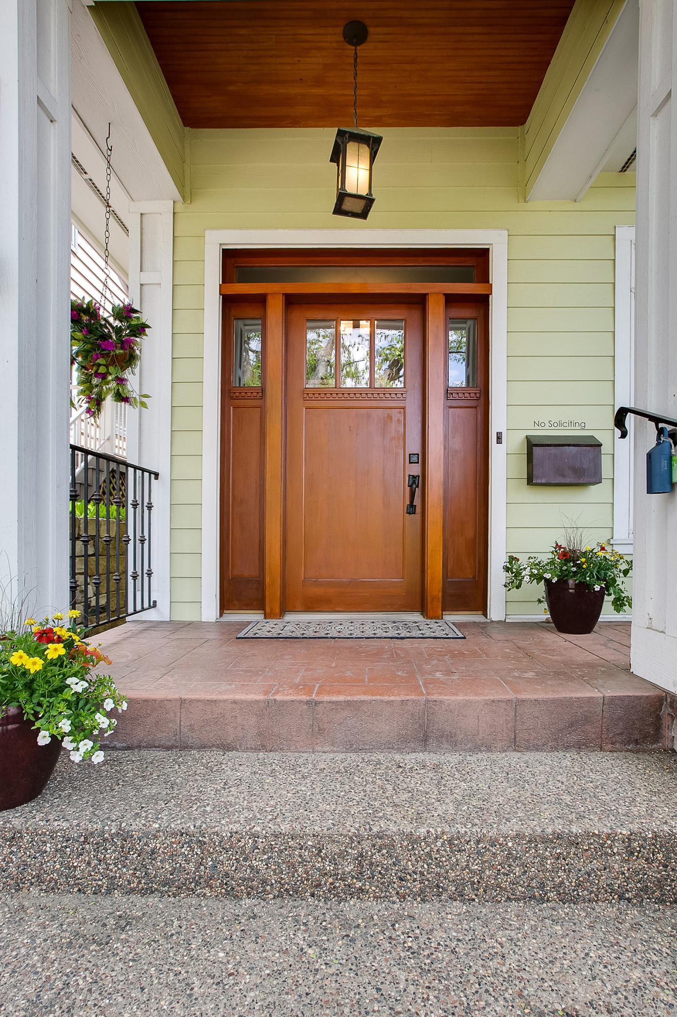 1241 Cedar Lake Road S