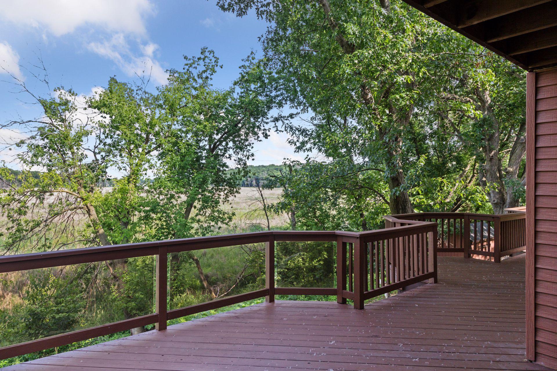 4500 Chatsworth Street N