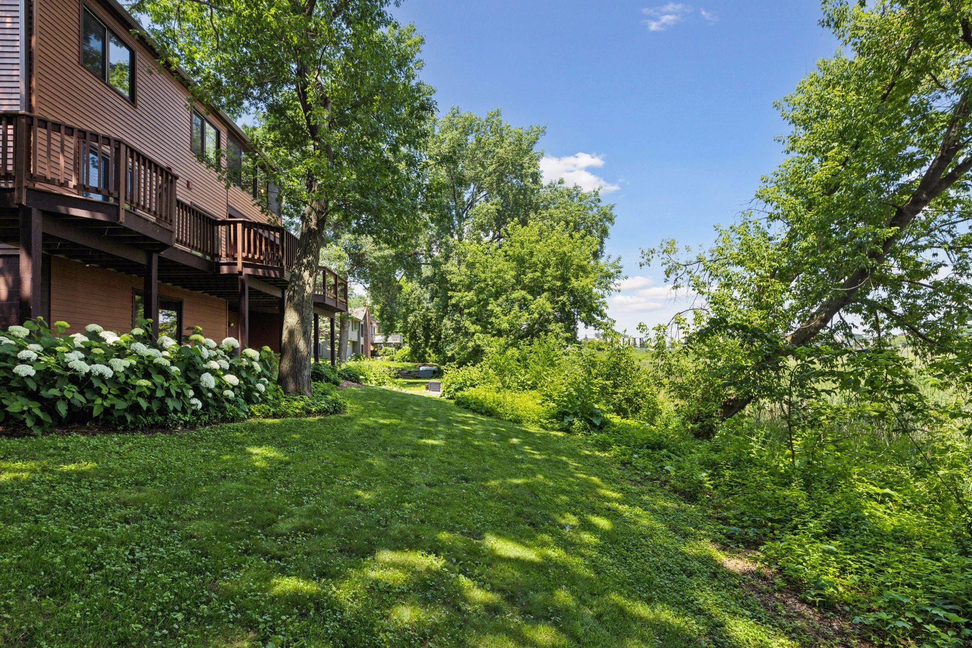 4500 Chatsworth Street N