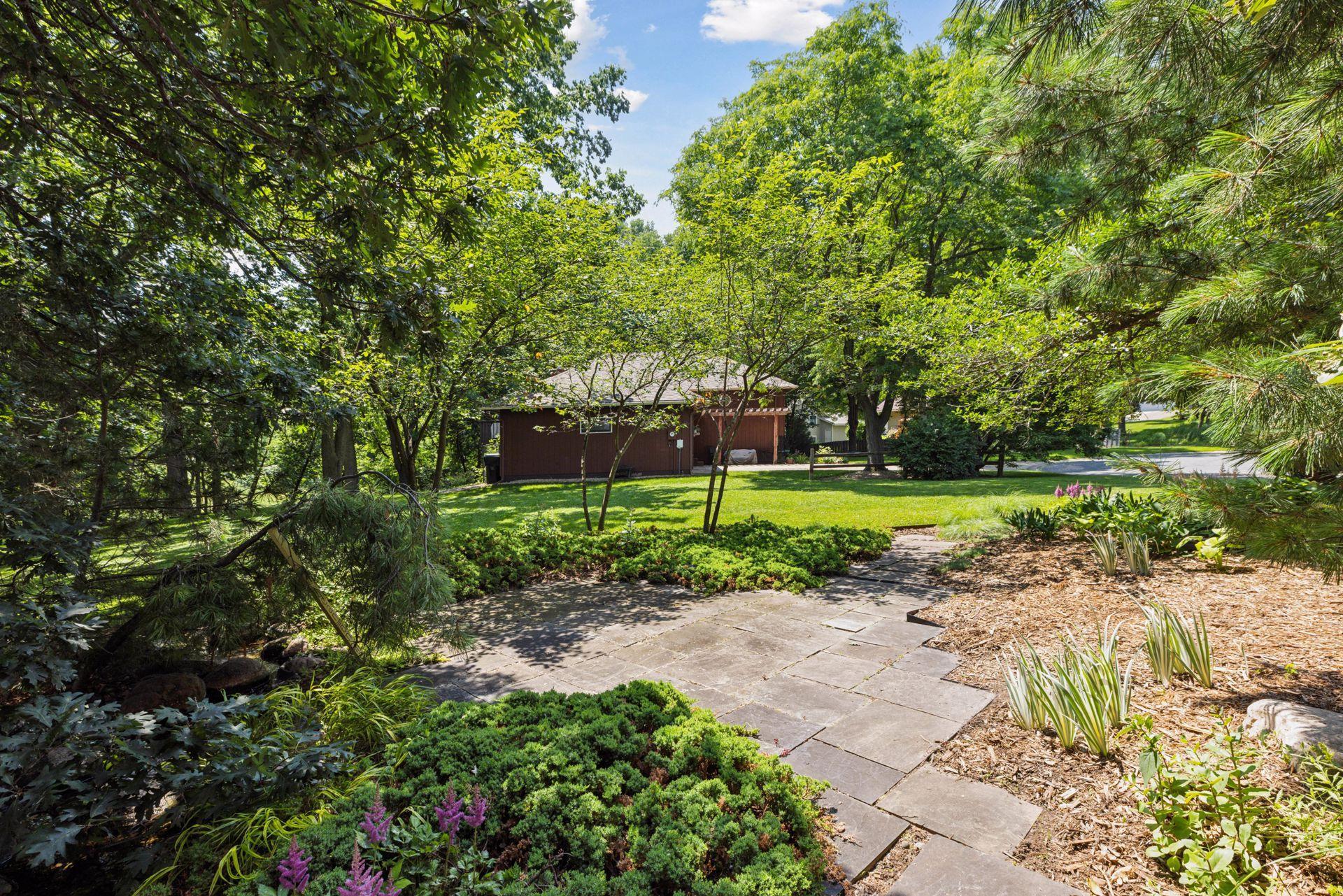 4500 Chatsworth Street N