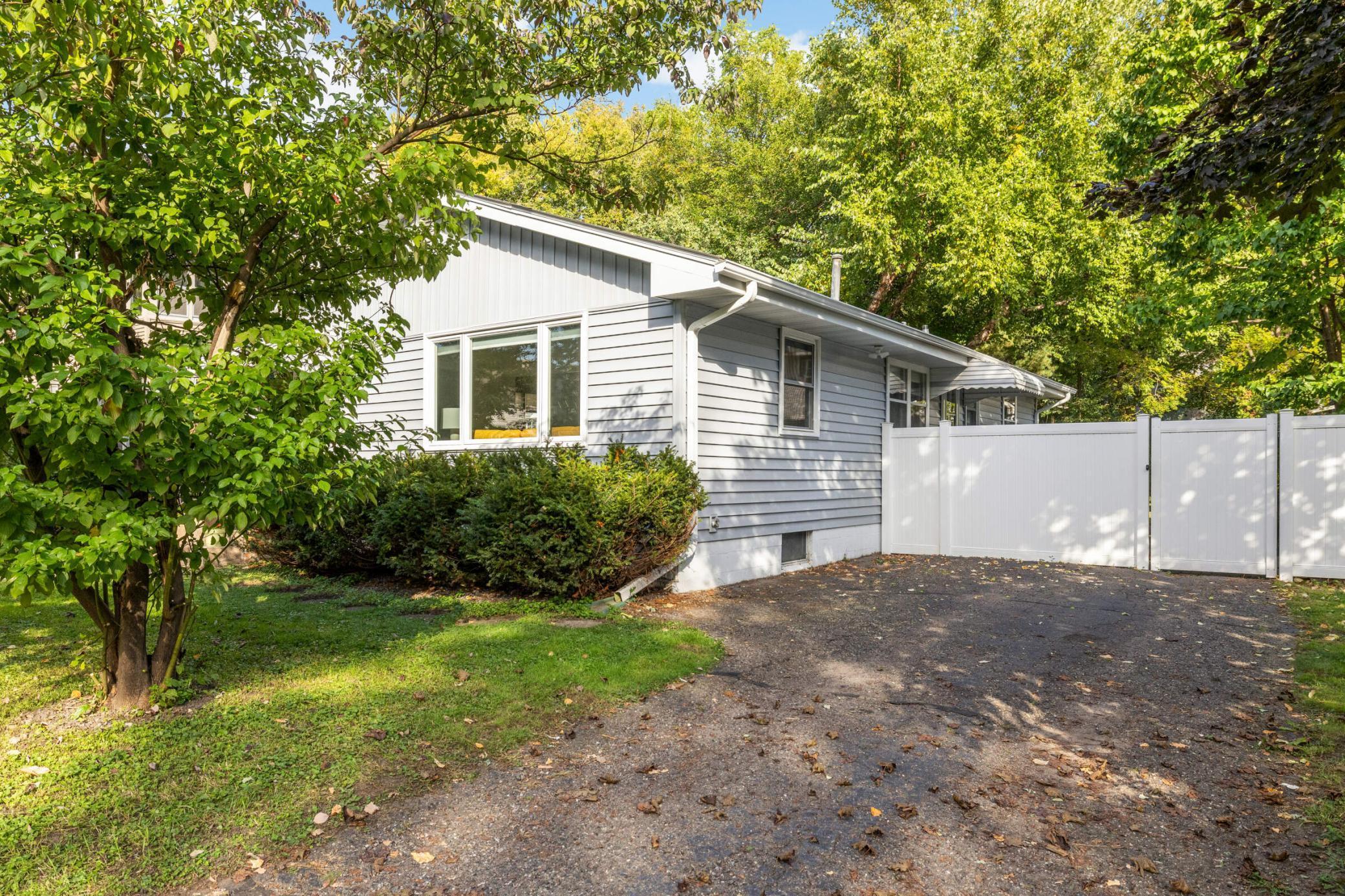 2307 Fillmore Street NE