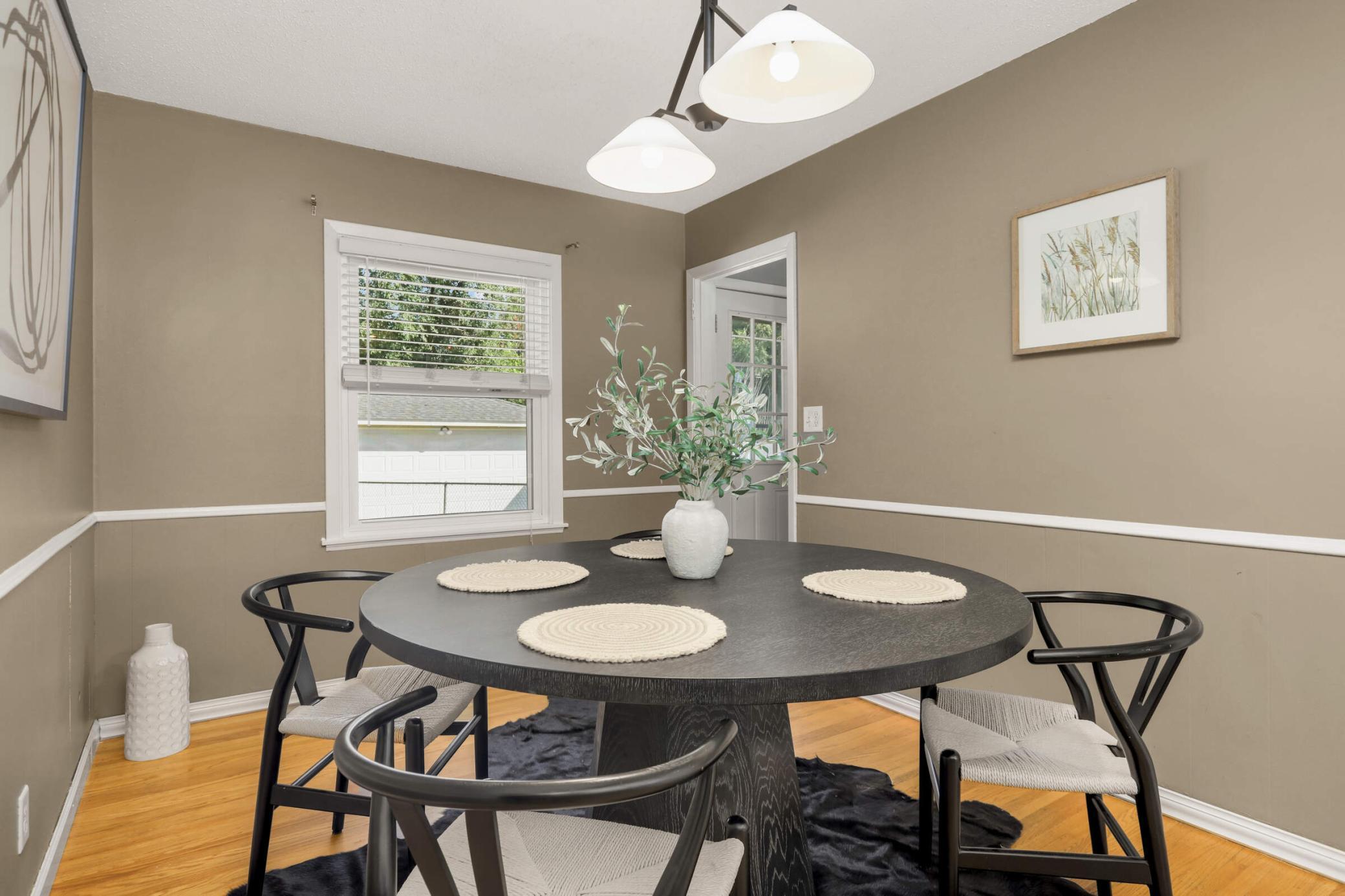 1611 Oregon Avenue S