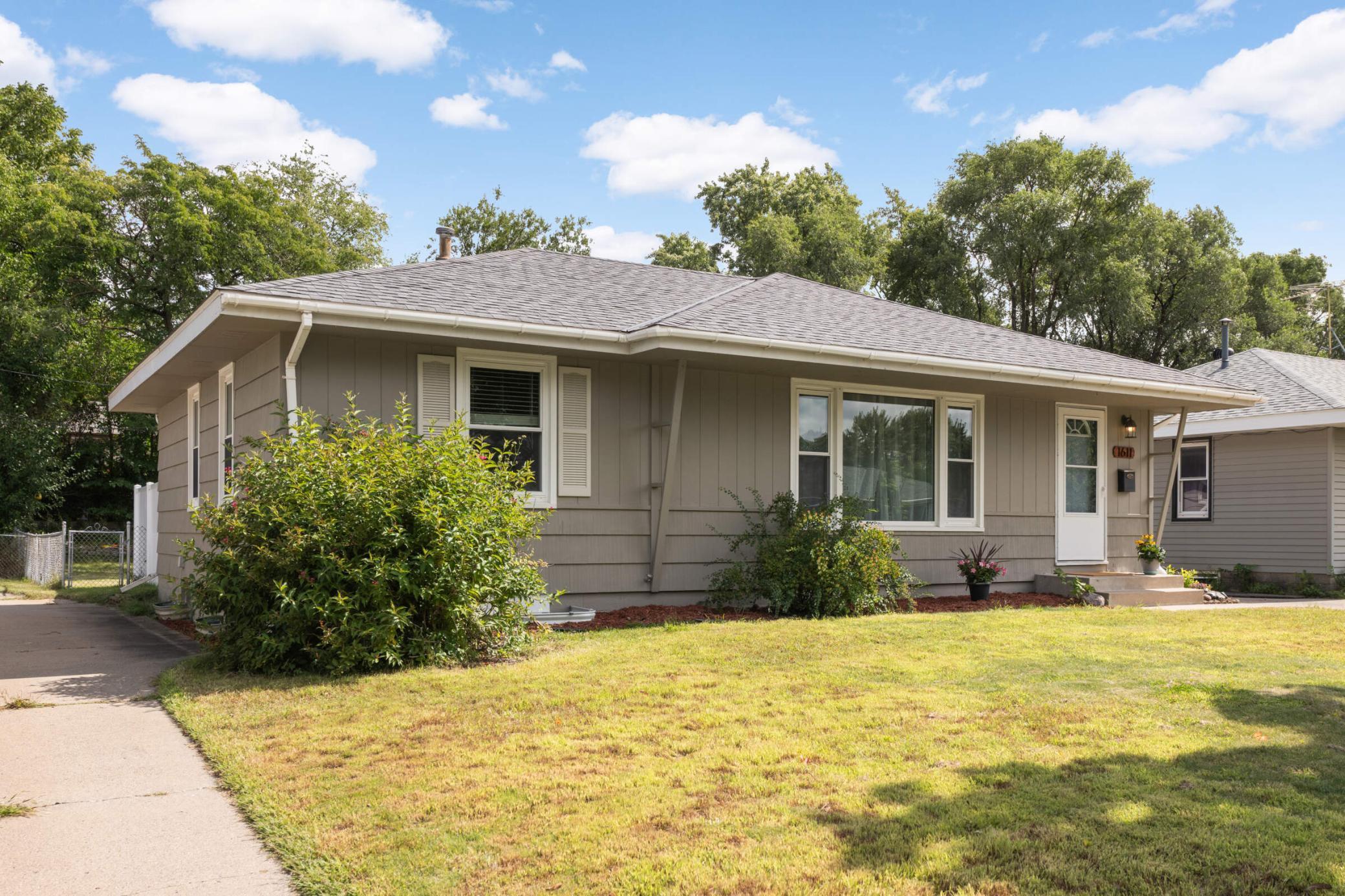 1611 Oregon Avenue S