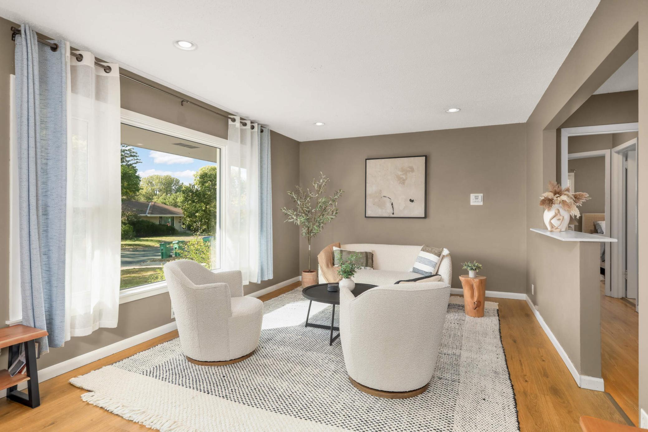 1611 Oregon Avenue S